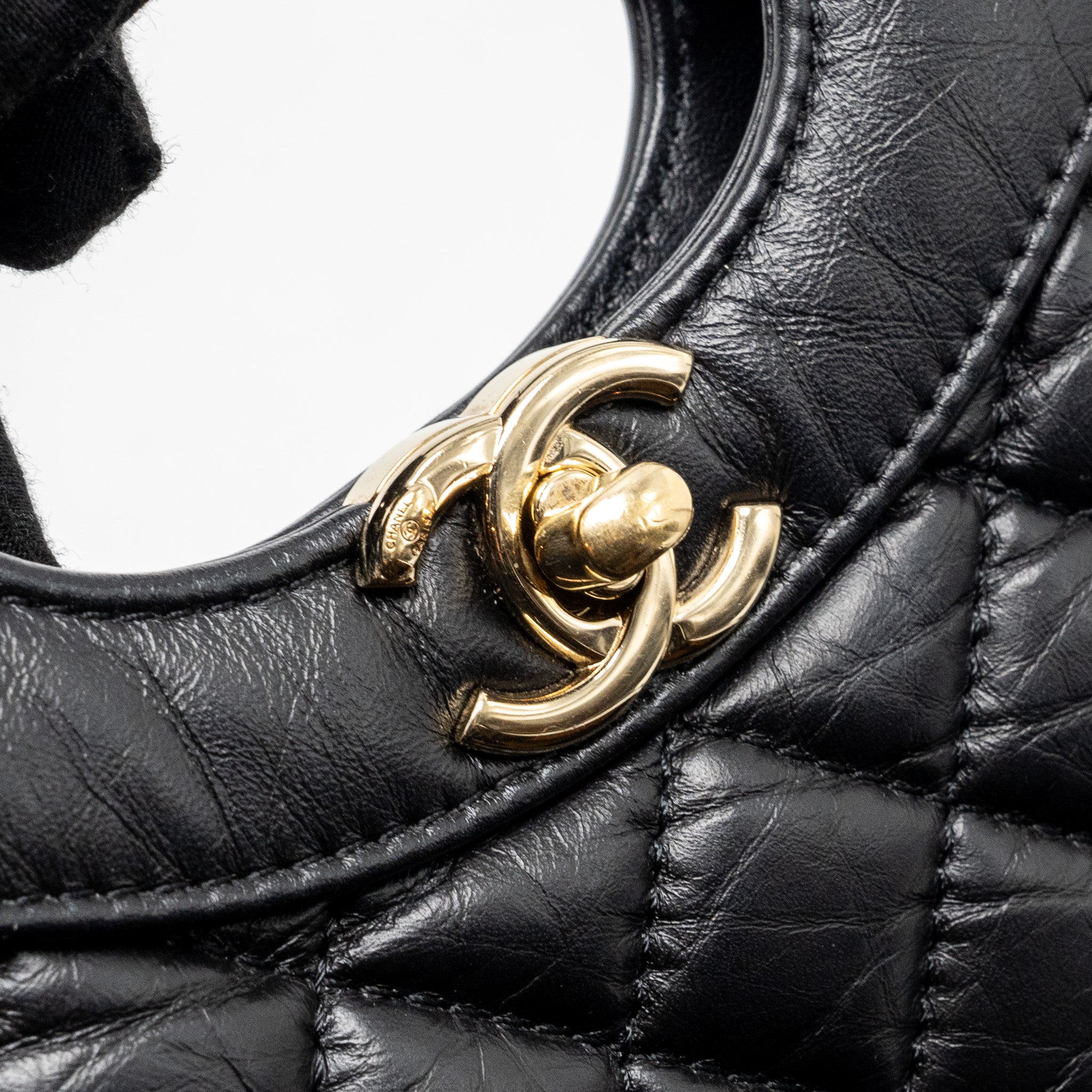 chanel-mini-31-bag-calfskin-black-lghw-microchip