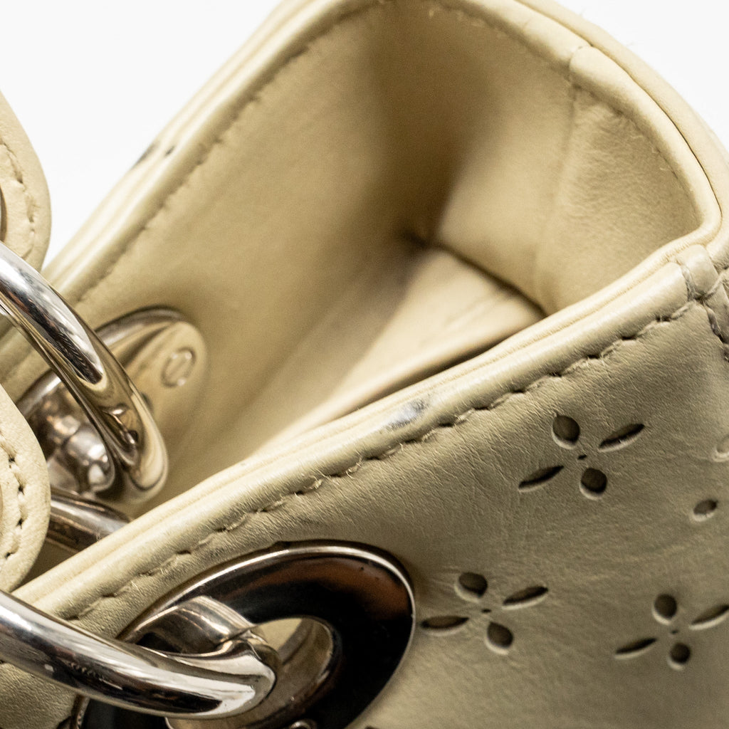 dior-medium-lady-dior-leather-beige-shw