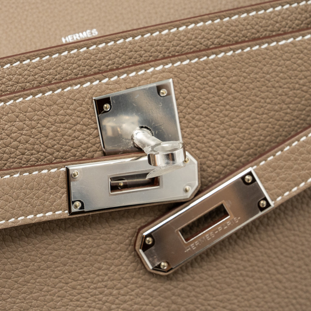 hermes-pochette-kelly-depeches-25-togo-etoupe-shw-stamp-b
