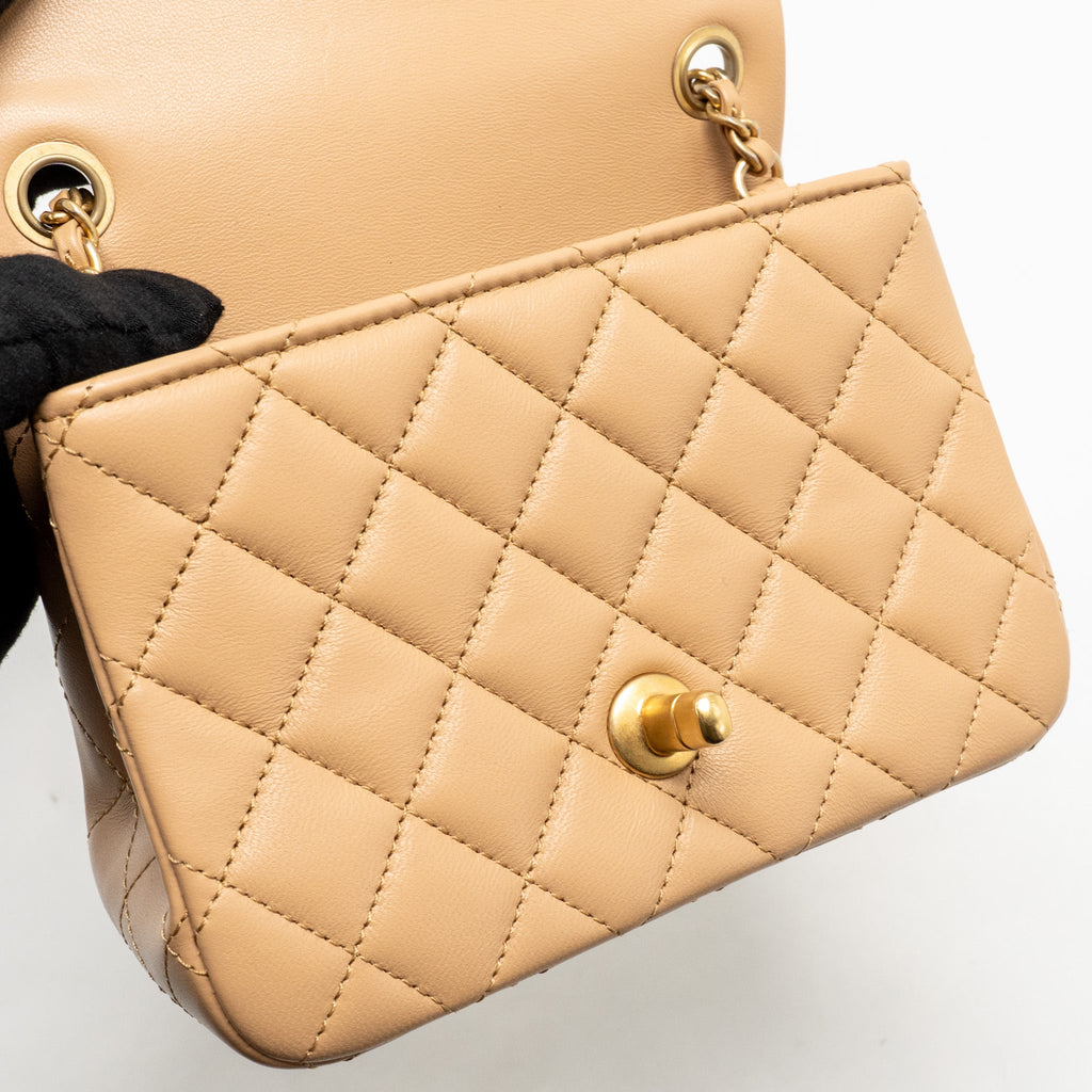 chanel-pearl-crush-mini-square-flap-bag-lambskin-beige-ghw-microchip-copy
