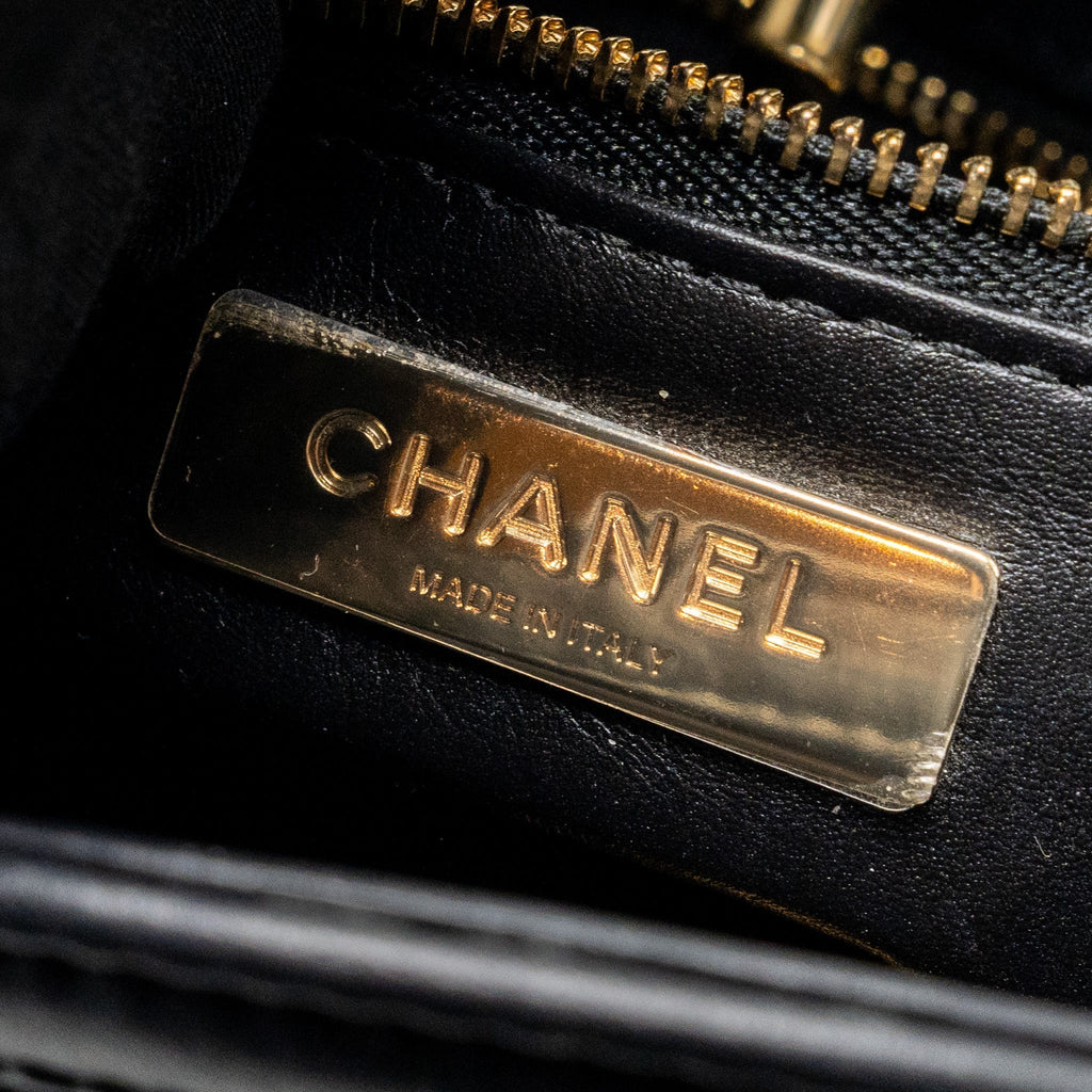 chanel-mini-31-bag-calfskin-black-lghw-microchip