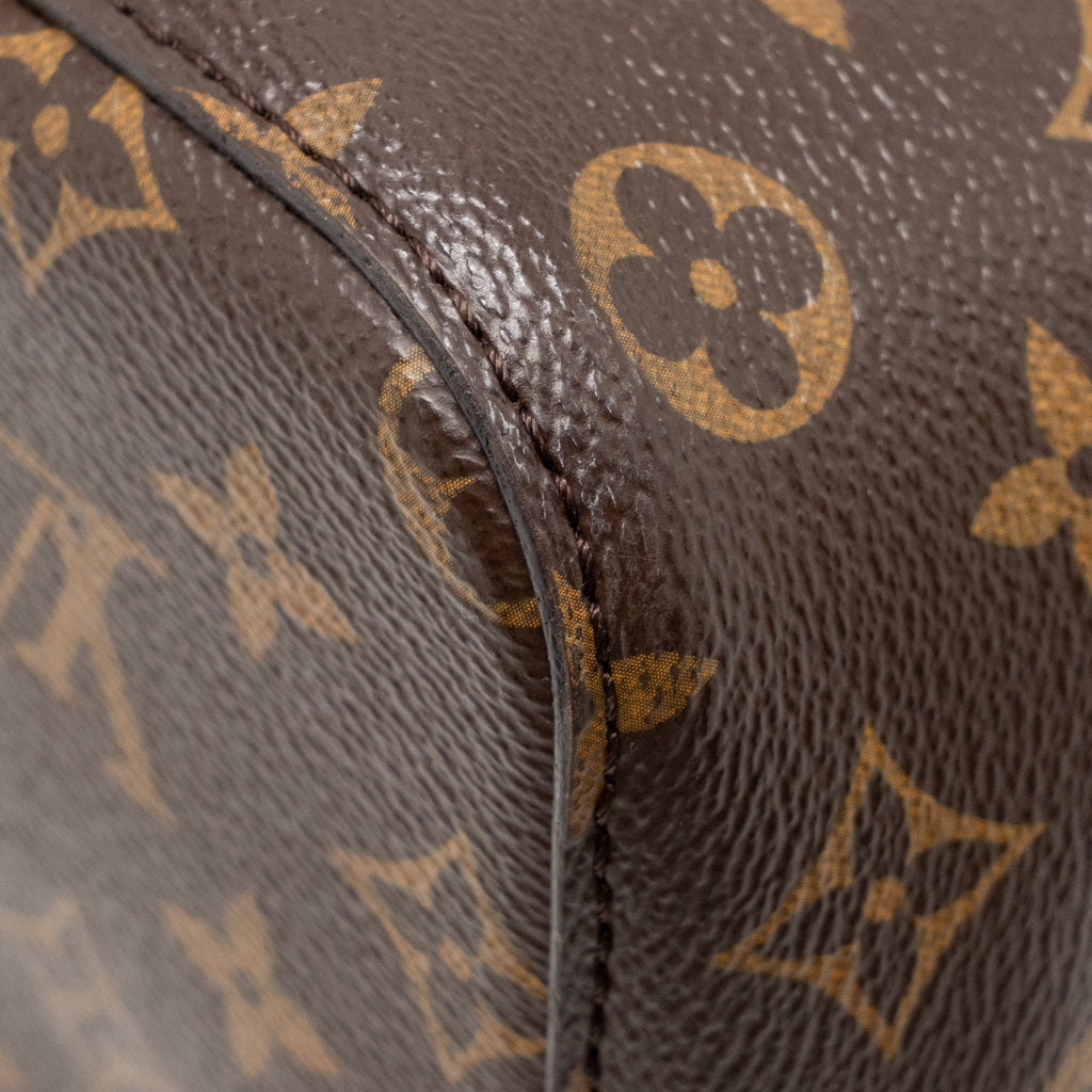 louis-vuitton-neo-noe-monogram-canvas-red-ghw