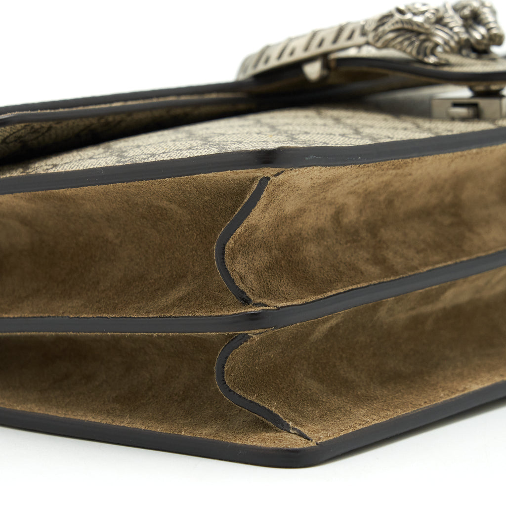 gucci-dionysus-gg-small-shoulder-bag-beige