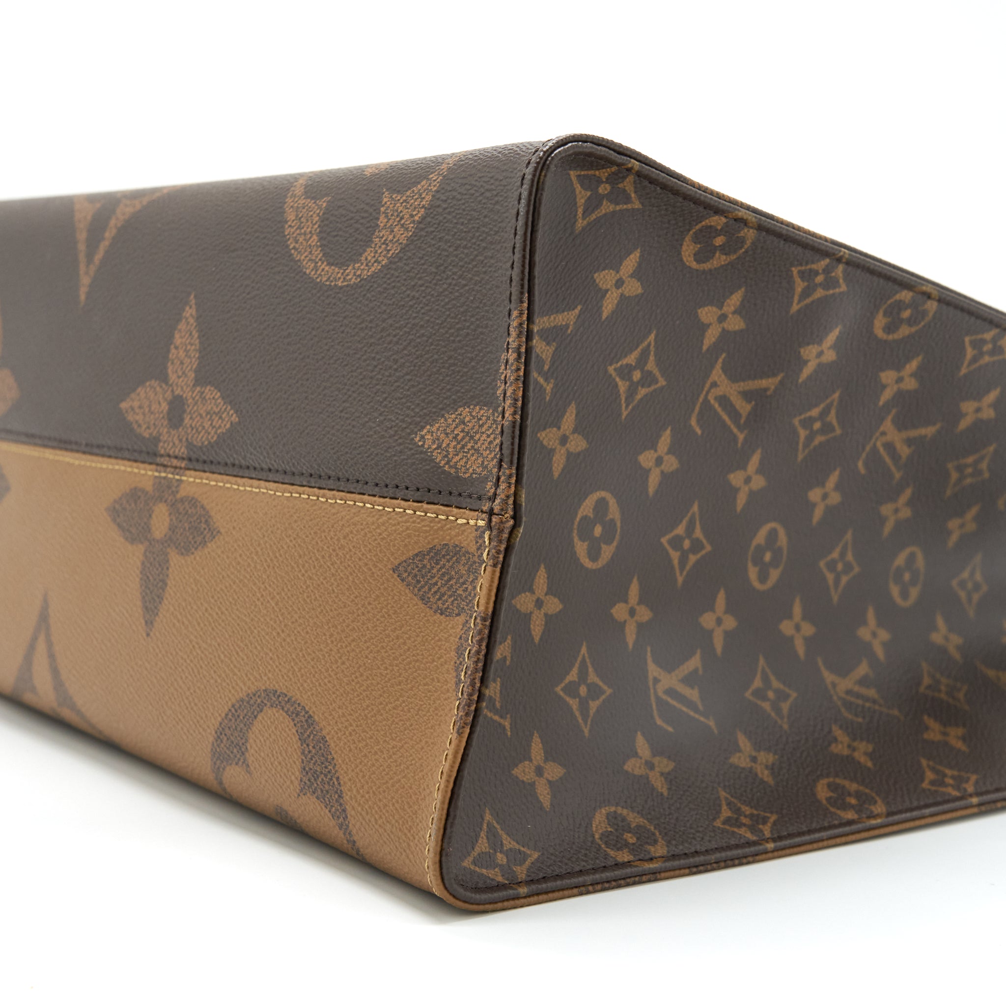 louis-vuitton-on-the-go-gm-monogram-canvas-ghw-2