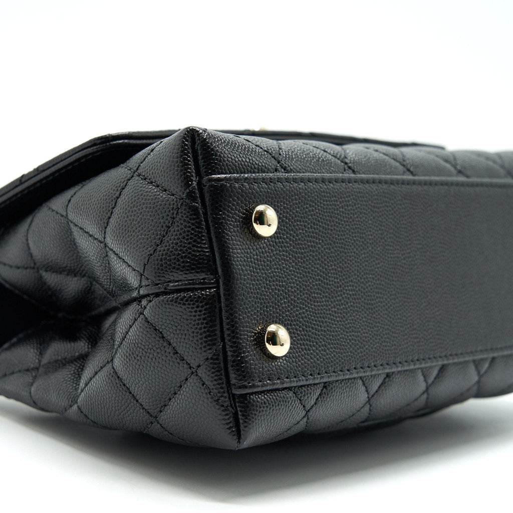 chanel-21k-small-coco-handle-24cm-caviar-black-lghw-1