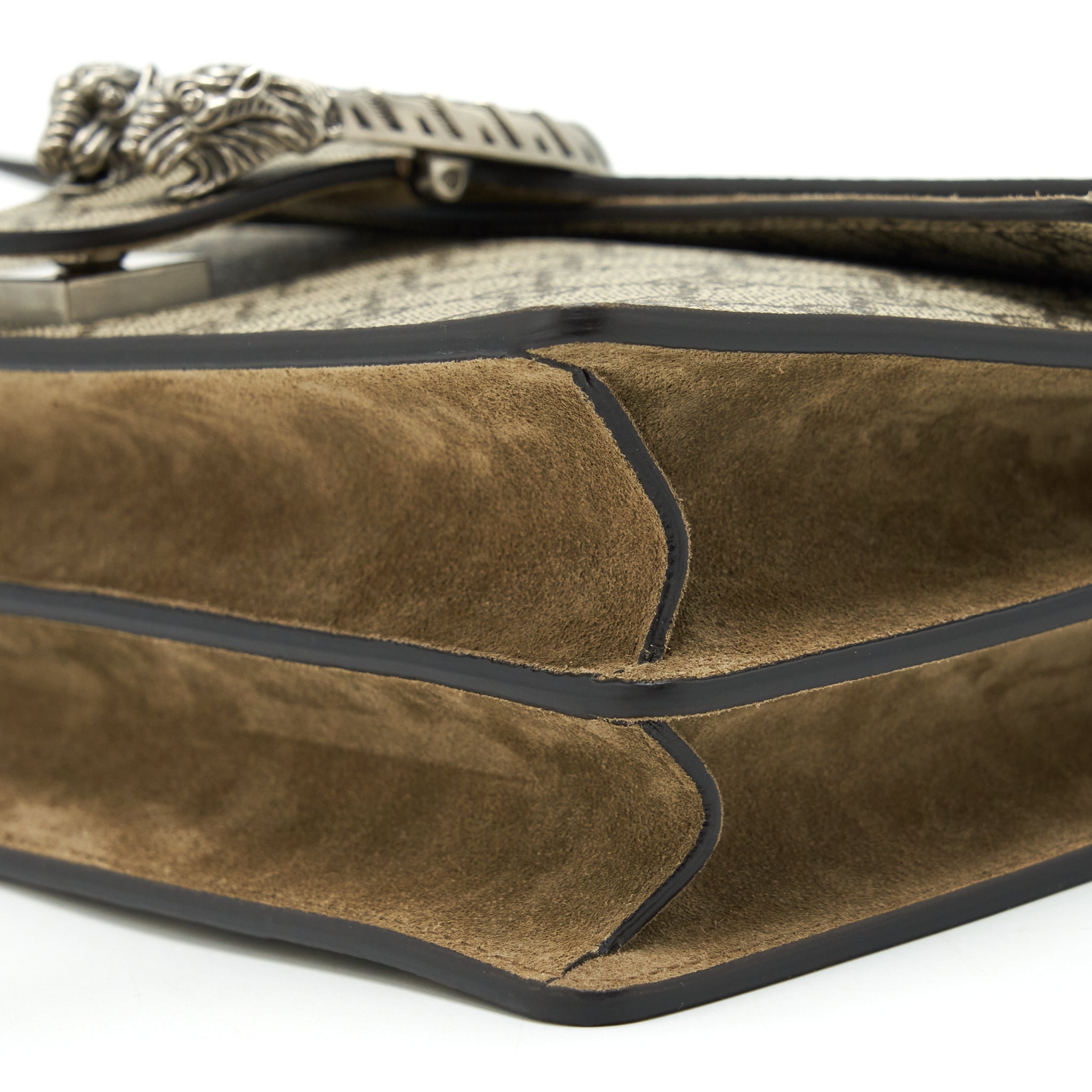 gucci-dionysus-gg-small-shoulder-bag-beige