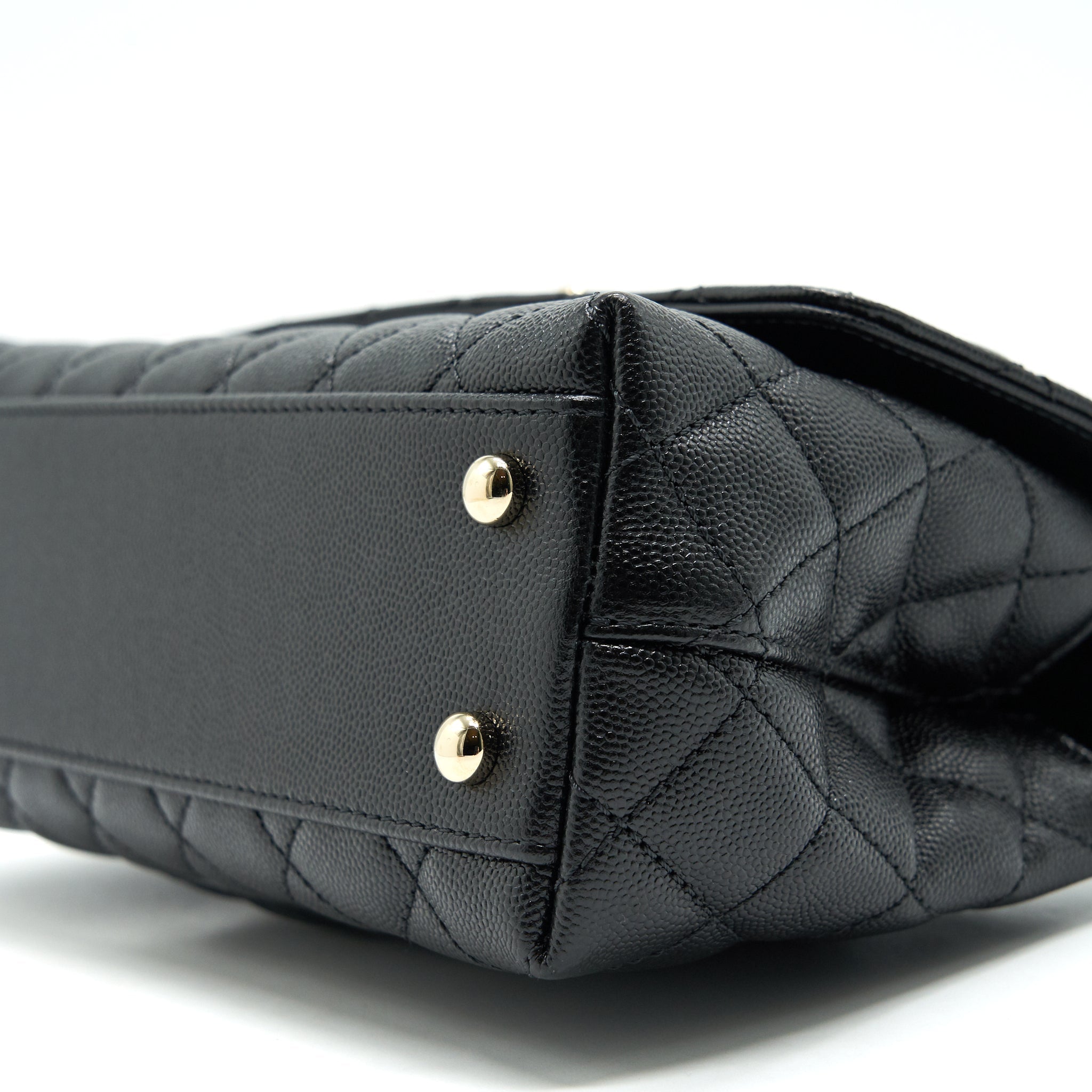 chanel-mini-cocohandle-black-caviar-lghw-microchip