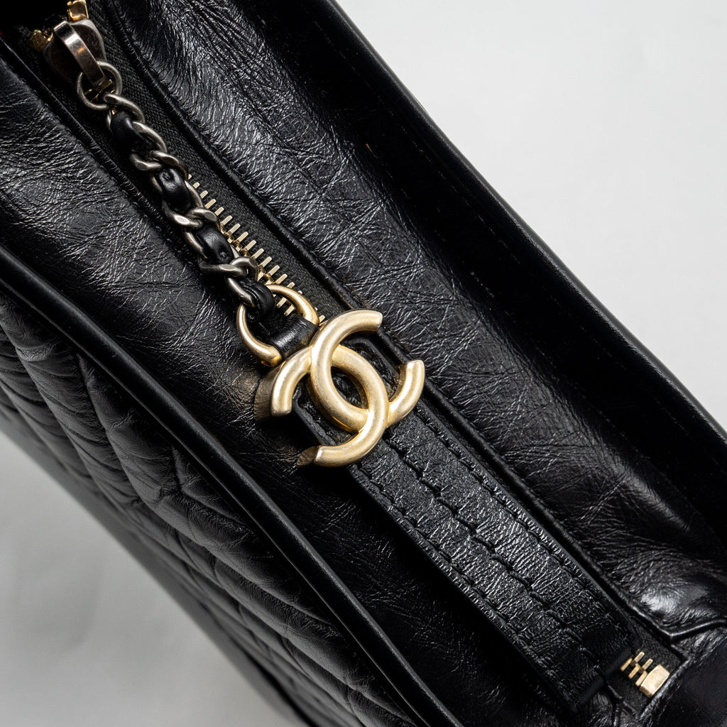 chanel-small-gabrielle-hobo-bag-chevron-aged-calfskin-black-multicolour-hardware-1