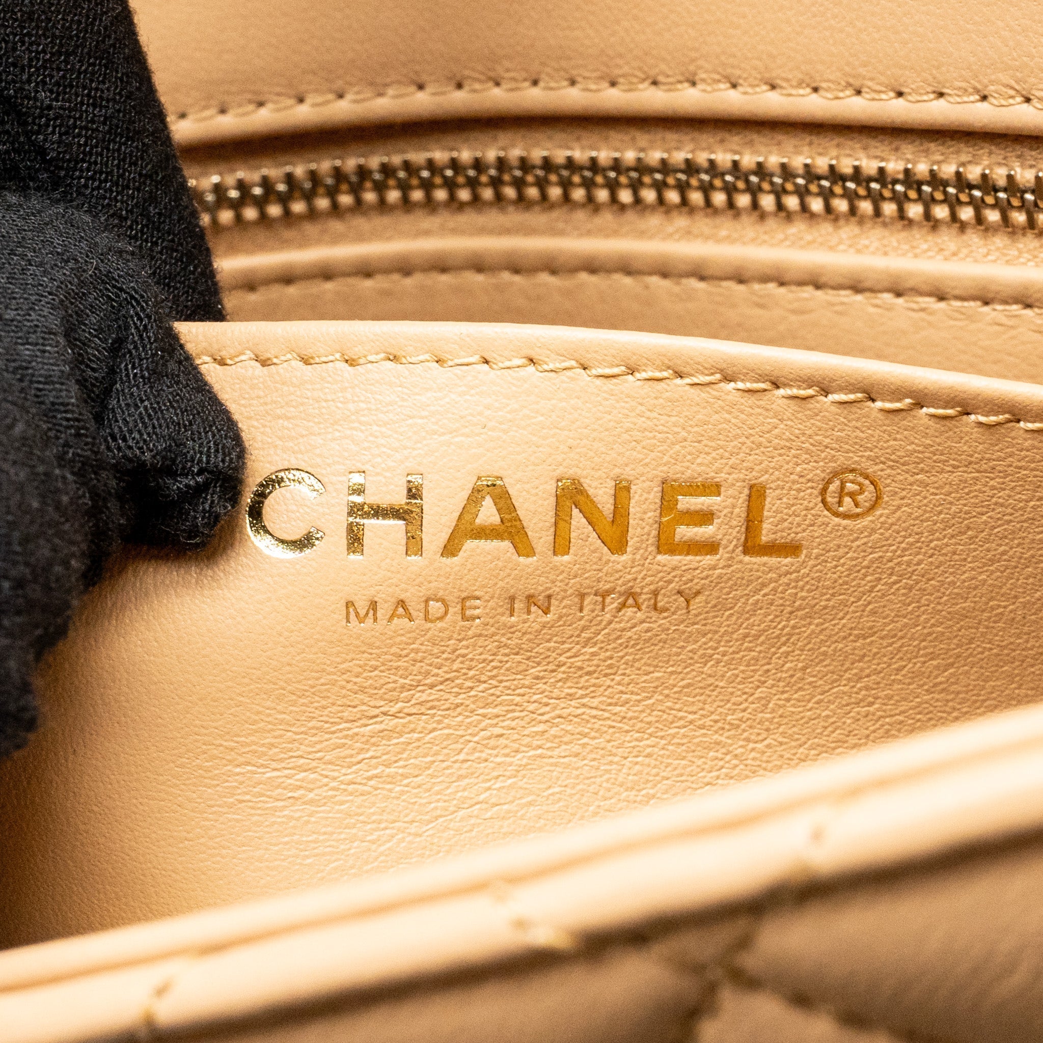 chanel-pearl-crush-mini-square-flap-bag-lambskin-beige-ghw-microchip-copy