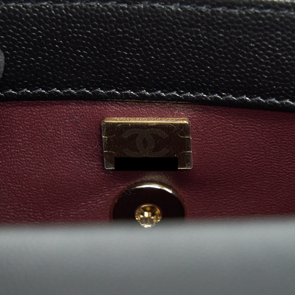 chanel-mini-cocohandle-black-caviar-lghw-microchip