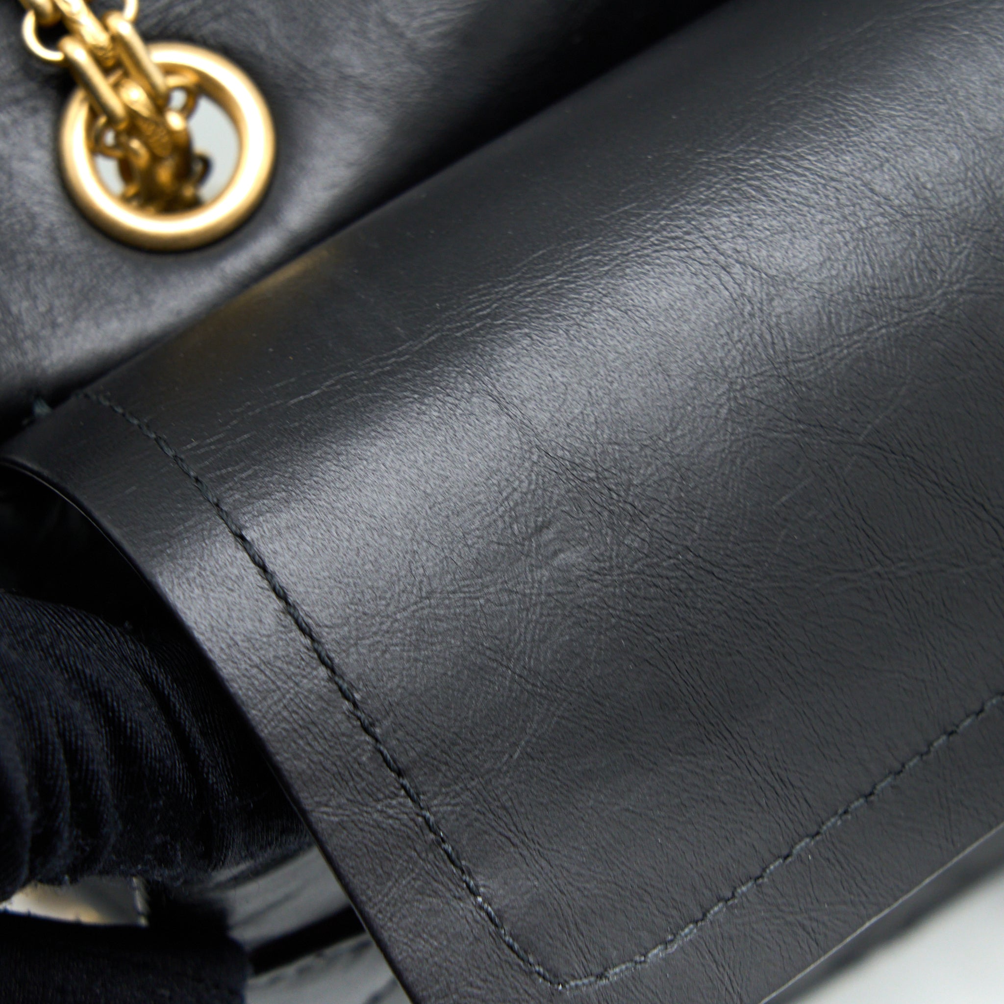 chanel-small-2-55-225-reissue-flap-aged-calfskin-black-brushed-ghw