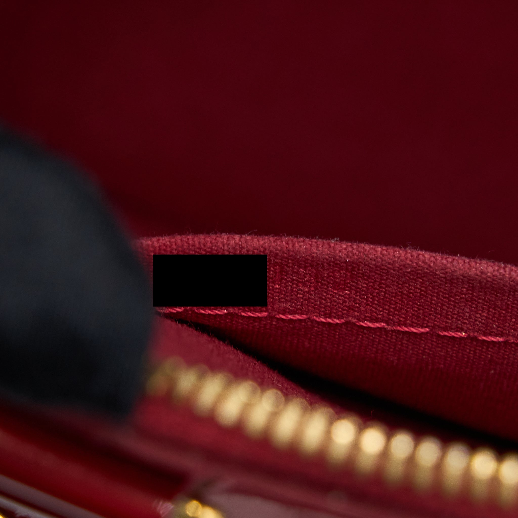 louis-vuitton-alma-bb-patent-leather-red-ghw