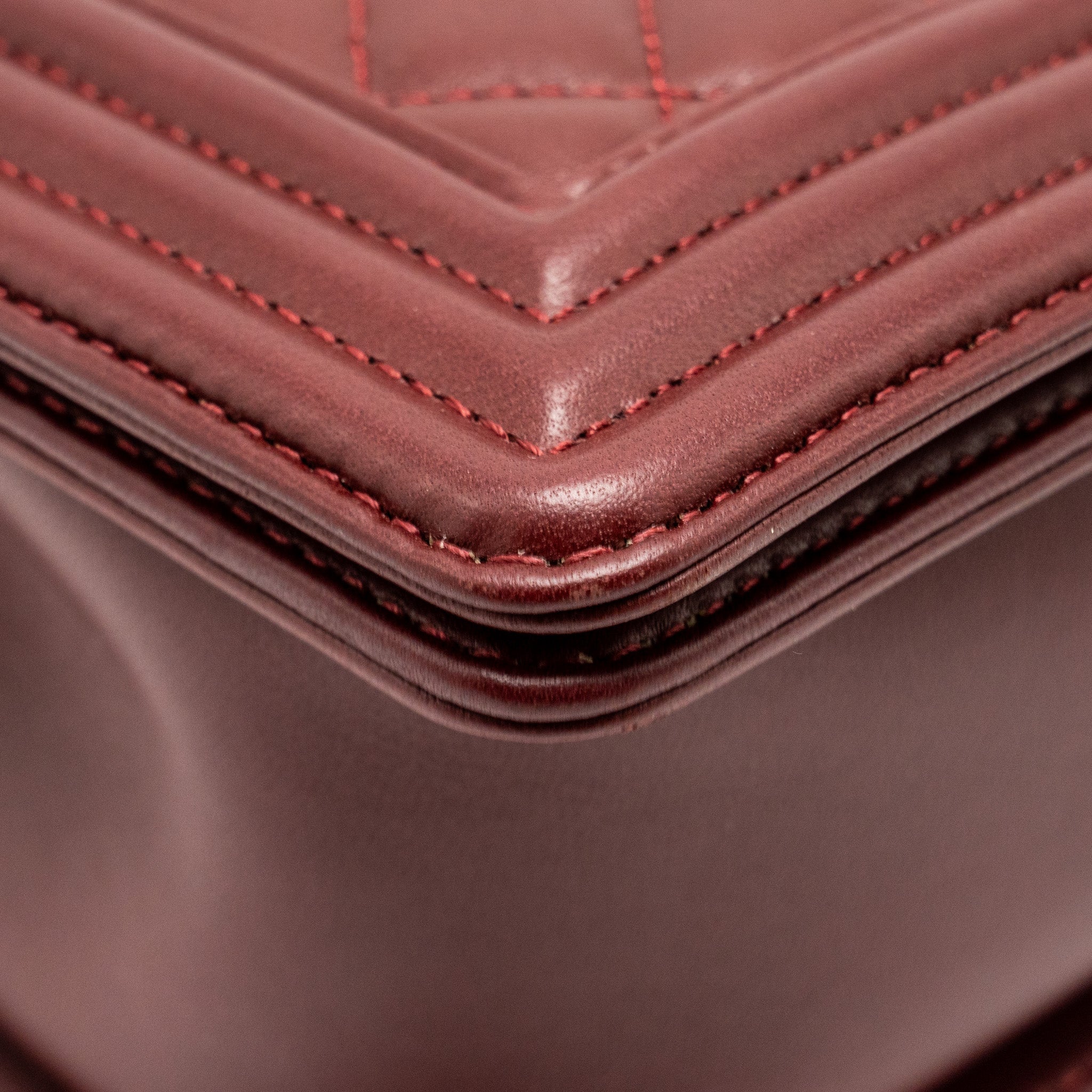 chanel-medium-boy-bag-lambskin-dark-red-lghw
