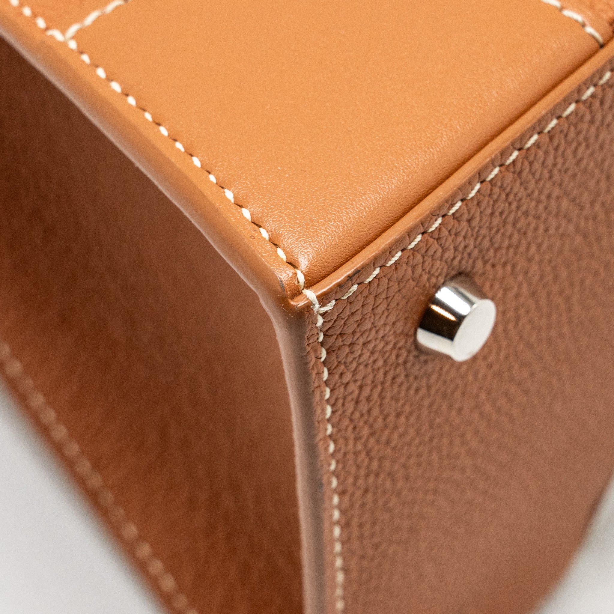 goyard-structure-saigon-pm-bag-calfskin-tan-shw