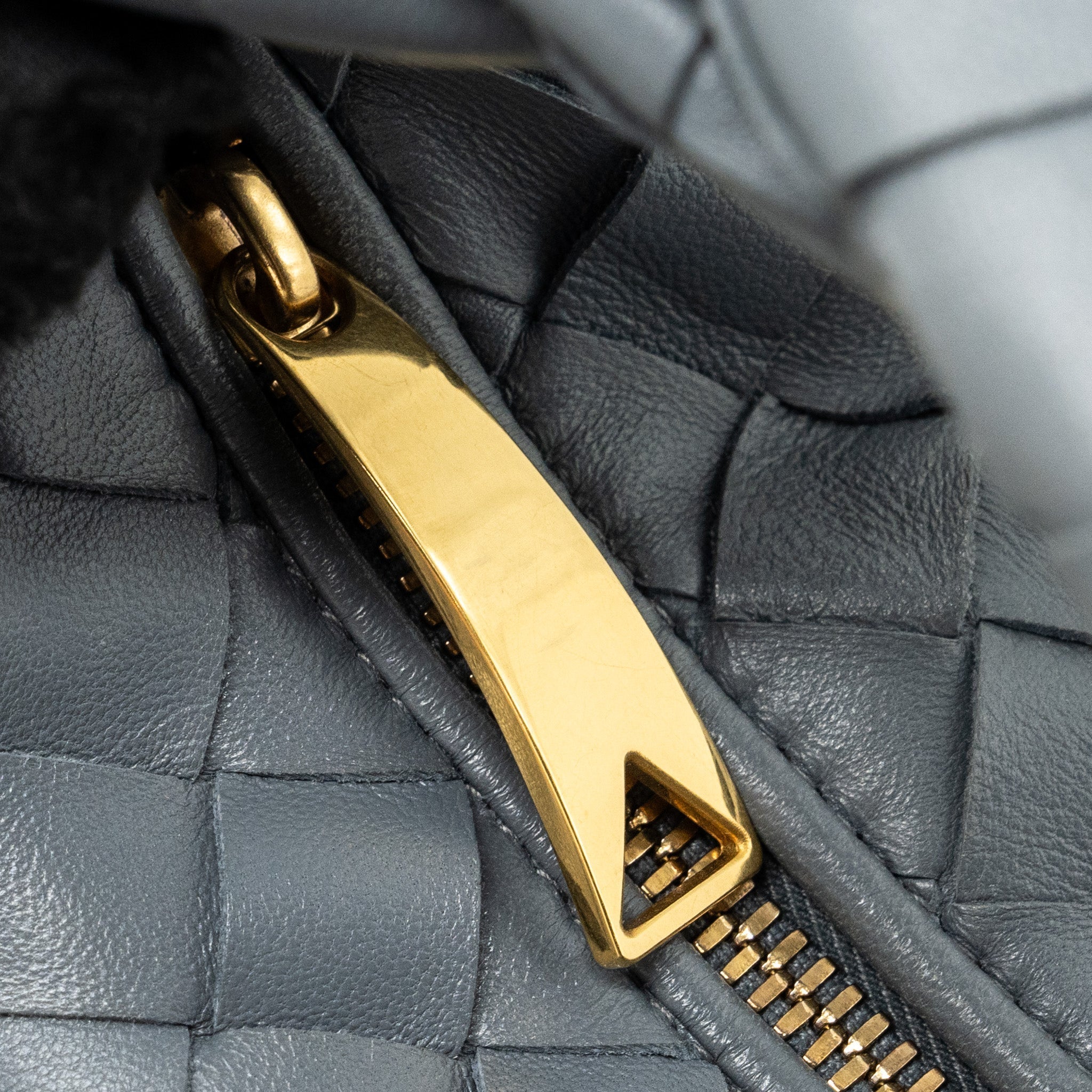 bottega-veneta-mini-jodie-lambskin-storm-ghw