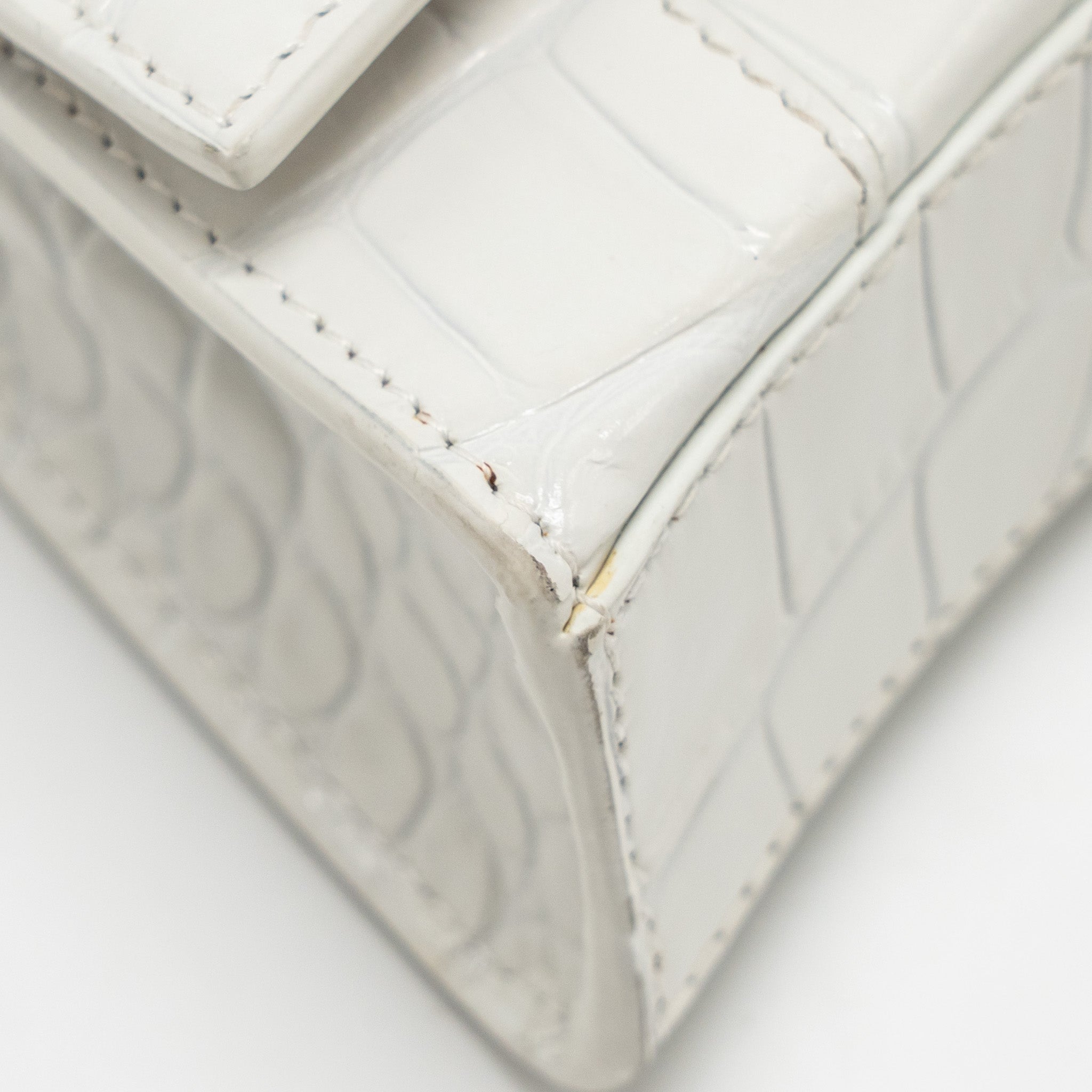 balenciaga-mini-hourglass-bag-croc-embossed-calfskin-white-shw