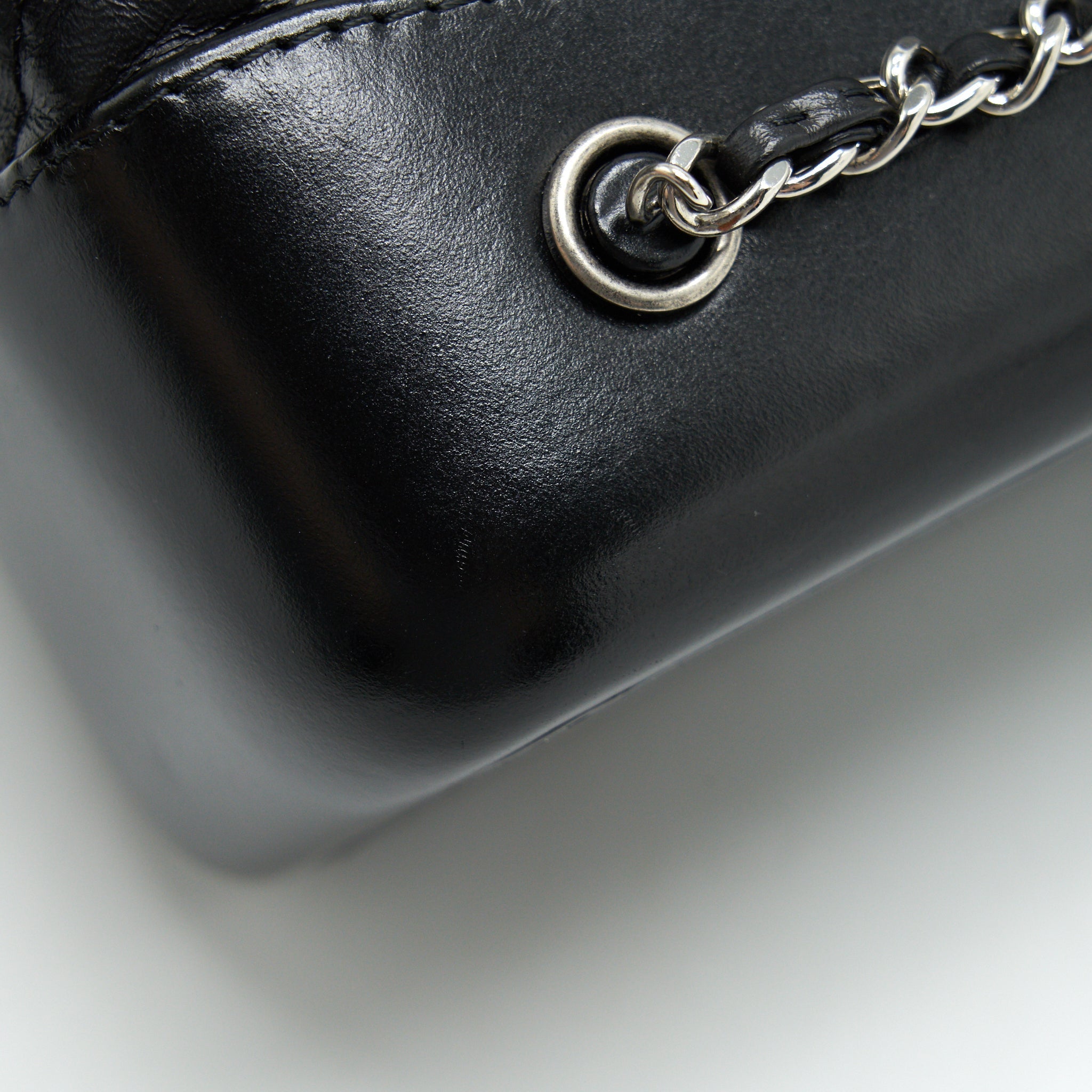 chanel-small-gabrielle-backpack-black