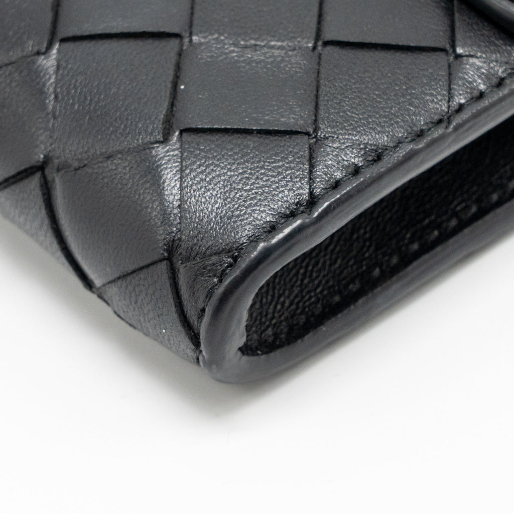 bottega-veneta-andiamo-clutch-intrecciato-calfskin-black-ghw