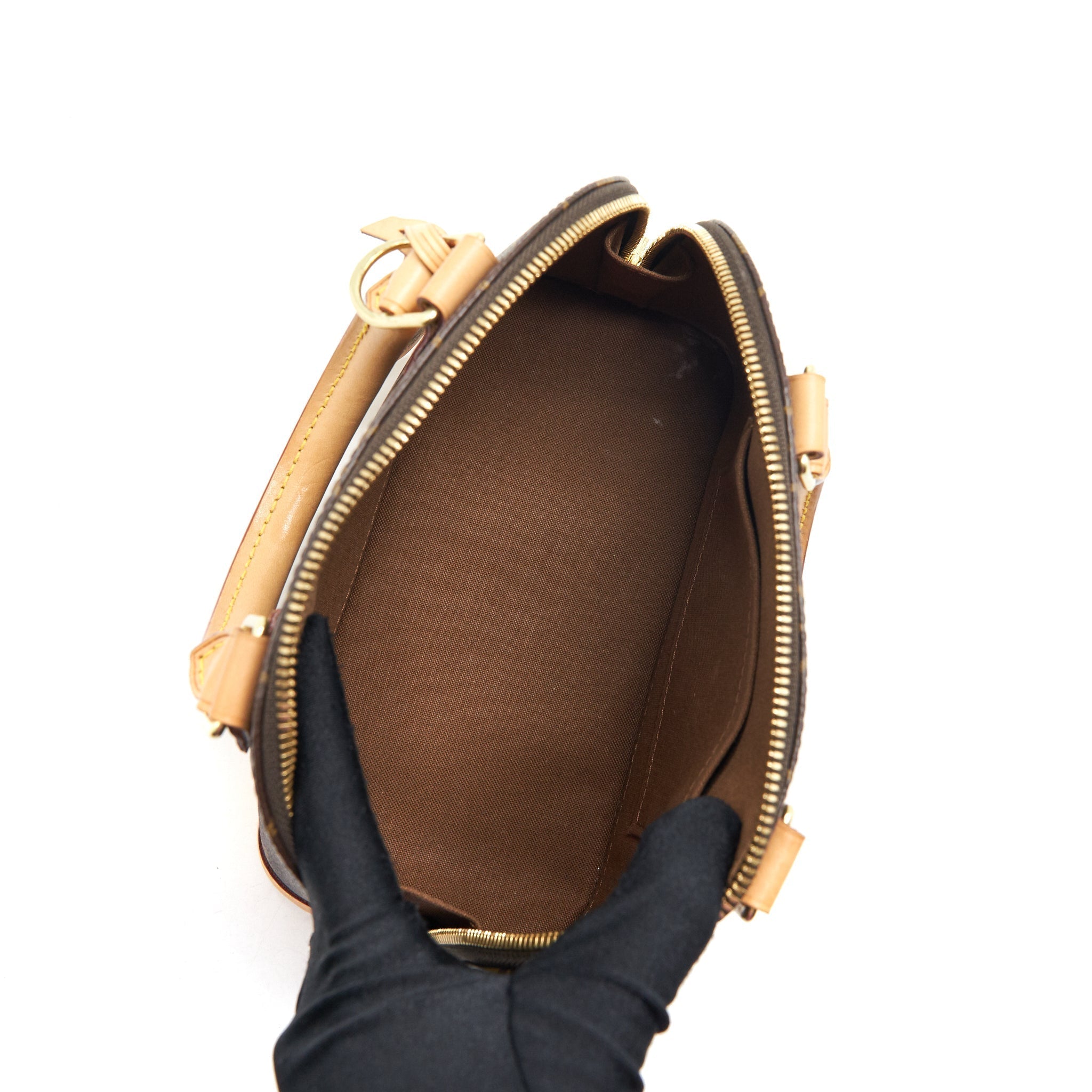 louis-vuitton-alma-bb-monogram-canvas-2