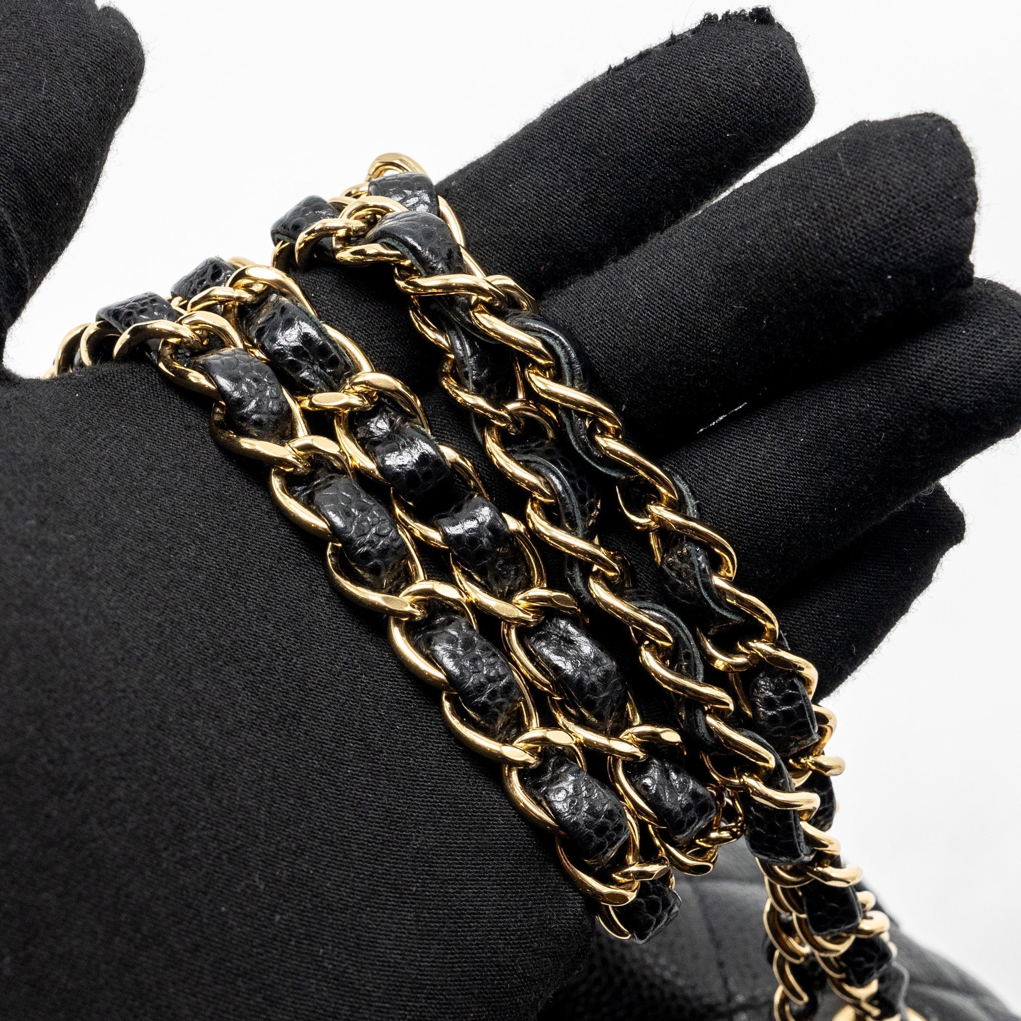 chanel-medium-classic-double-flap-bag-caviar-black-ghw-23