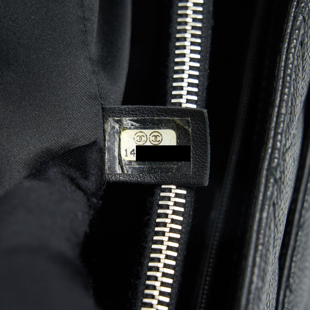 chanel-grand-shopping-tote-caviar-black-shw