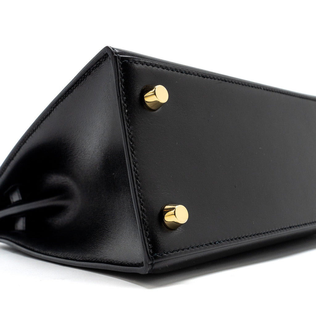 kelly-black