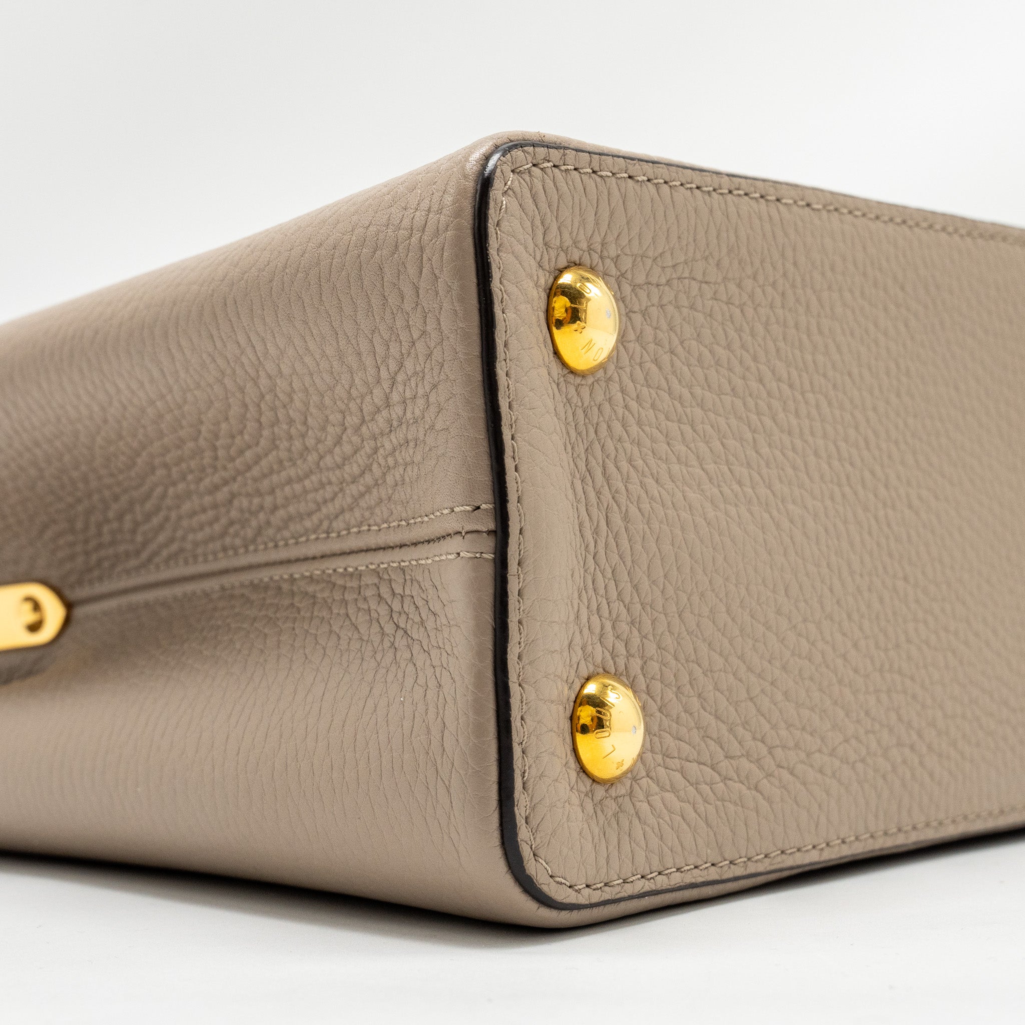 louis-vuitton-capucines-pm-calfskin-leather-grey-ghw