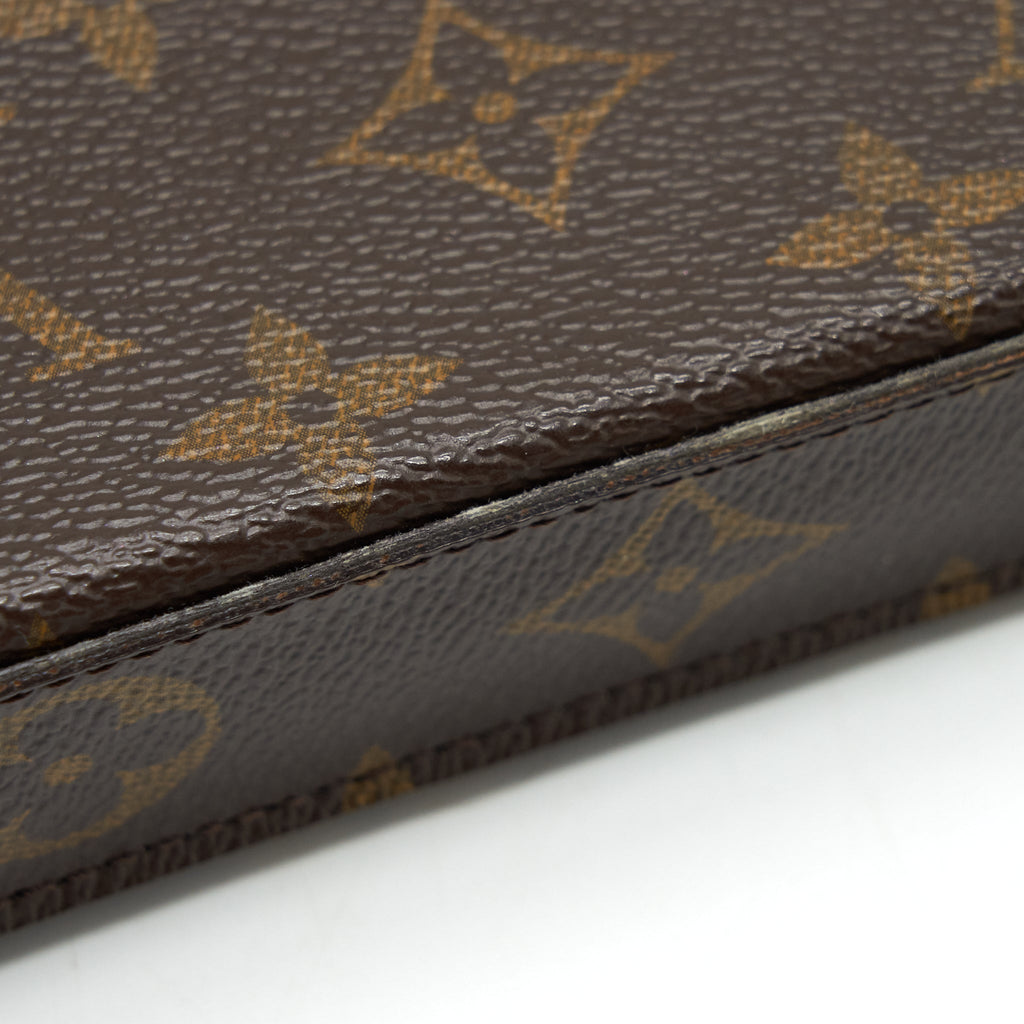 louis-vuitton-felicie-pochette-monogram-canvas-ghw-1