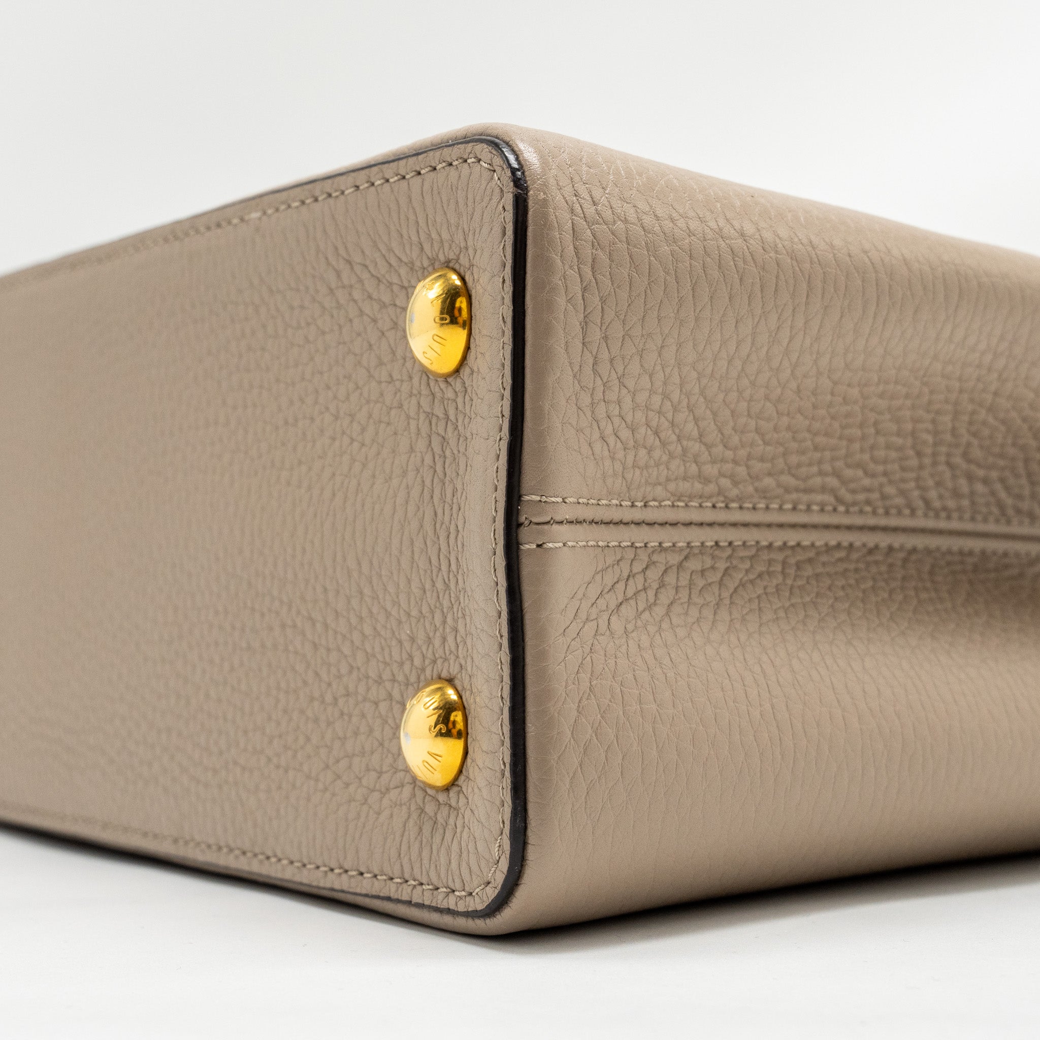louis-vuitton-capucines-pm-calfskin-leather-grey-ghw