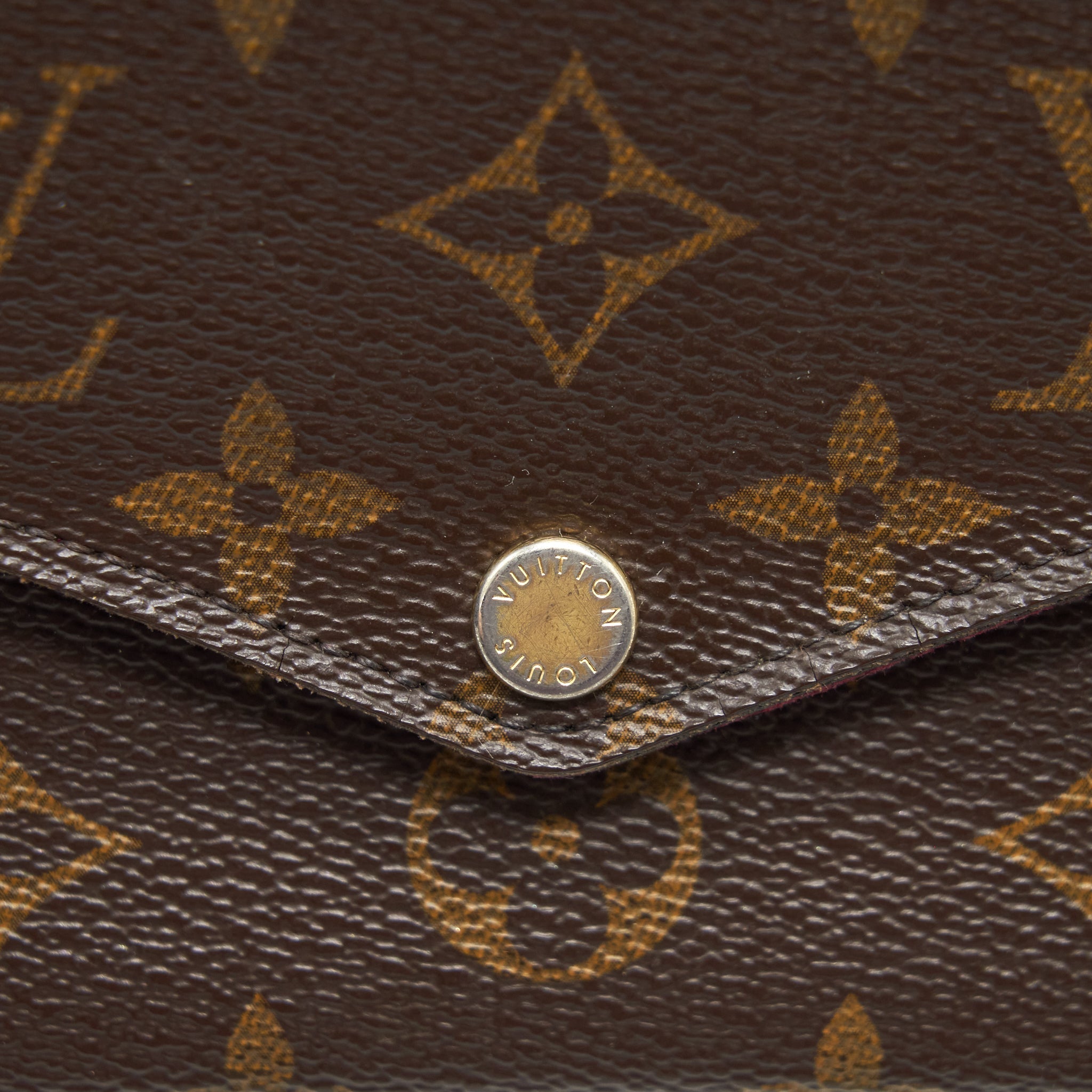 louis-vuitton-felicie-pochette-monogram-canvas-ghw-1