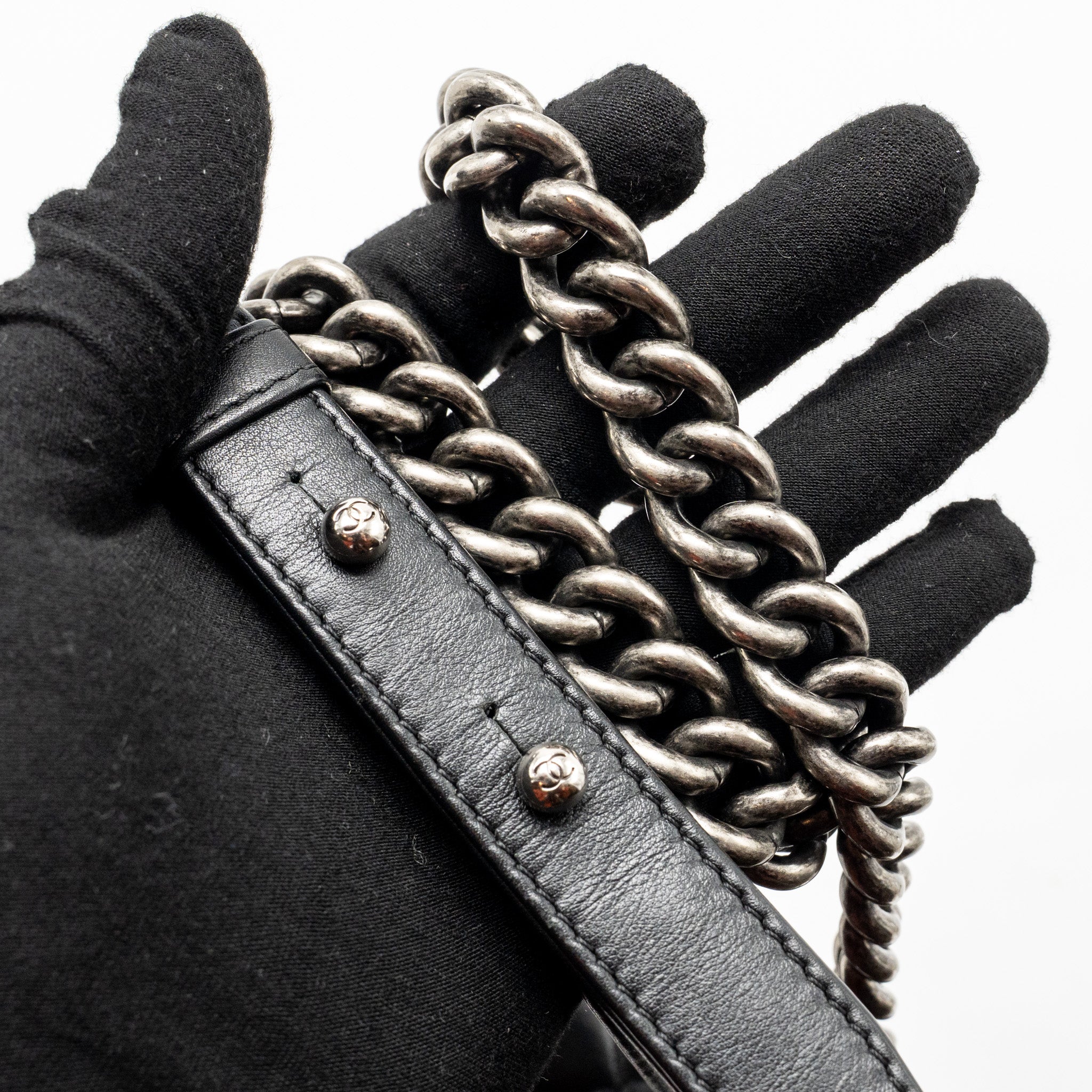chanel-medium-boy-bag-calfskin-black-ruthenium-hardware-2