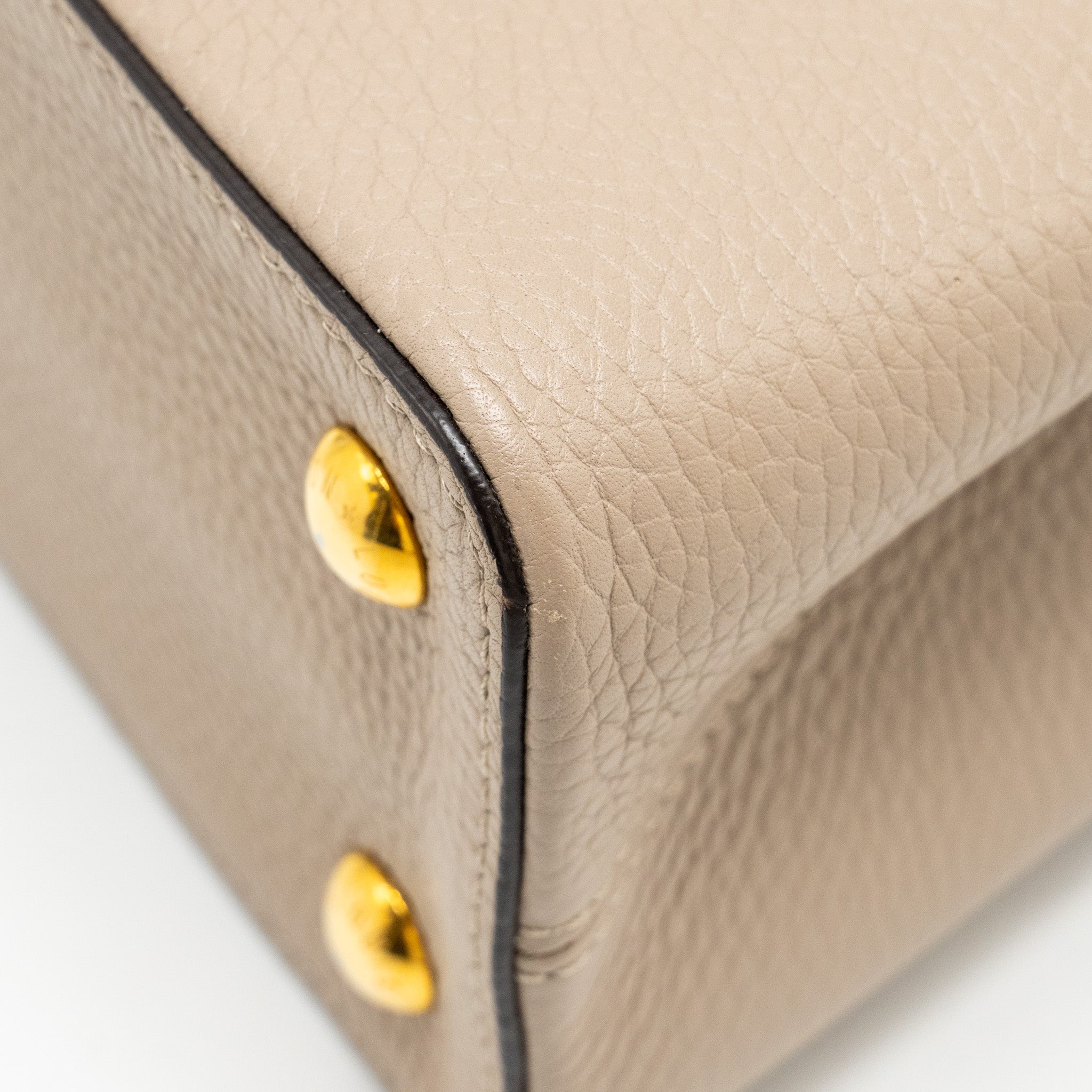 louis-vuitton-capucines-pm-calfskin-leather-grey-ghw