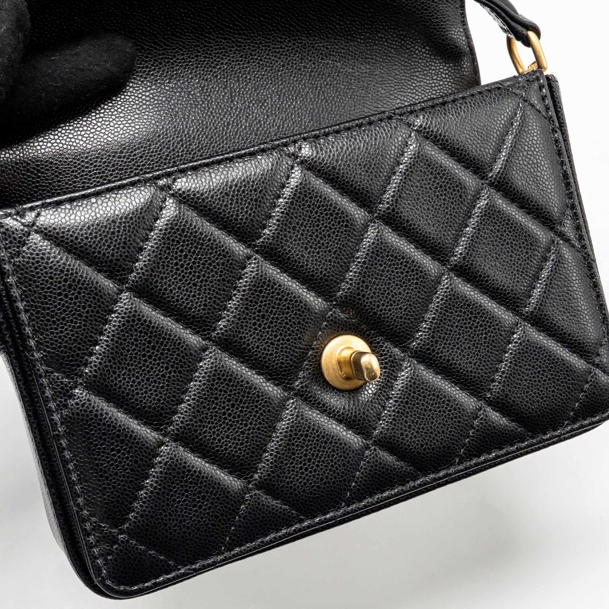 chanel-black