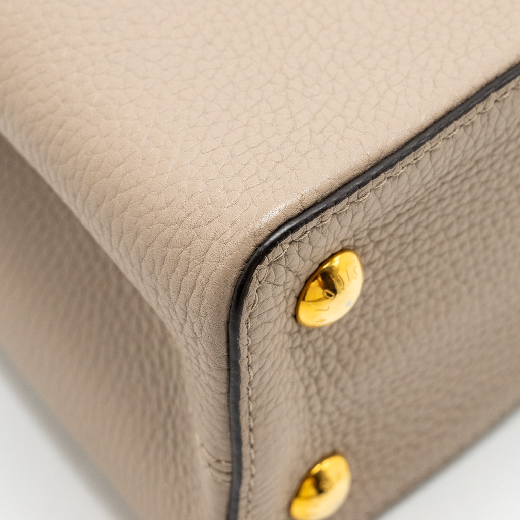 louis-vuitton-capucines-pm-calfskin-leather-grey-ghw