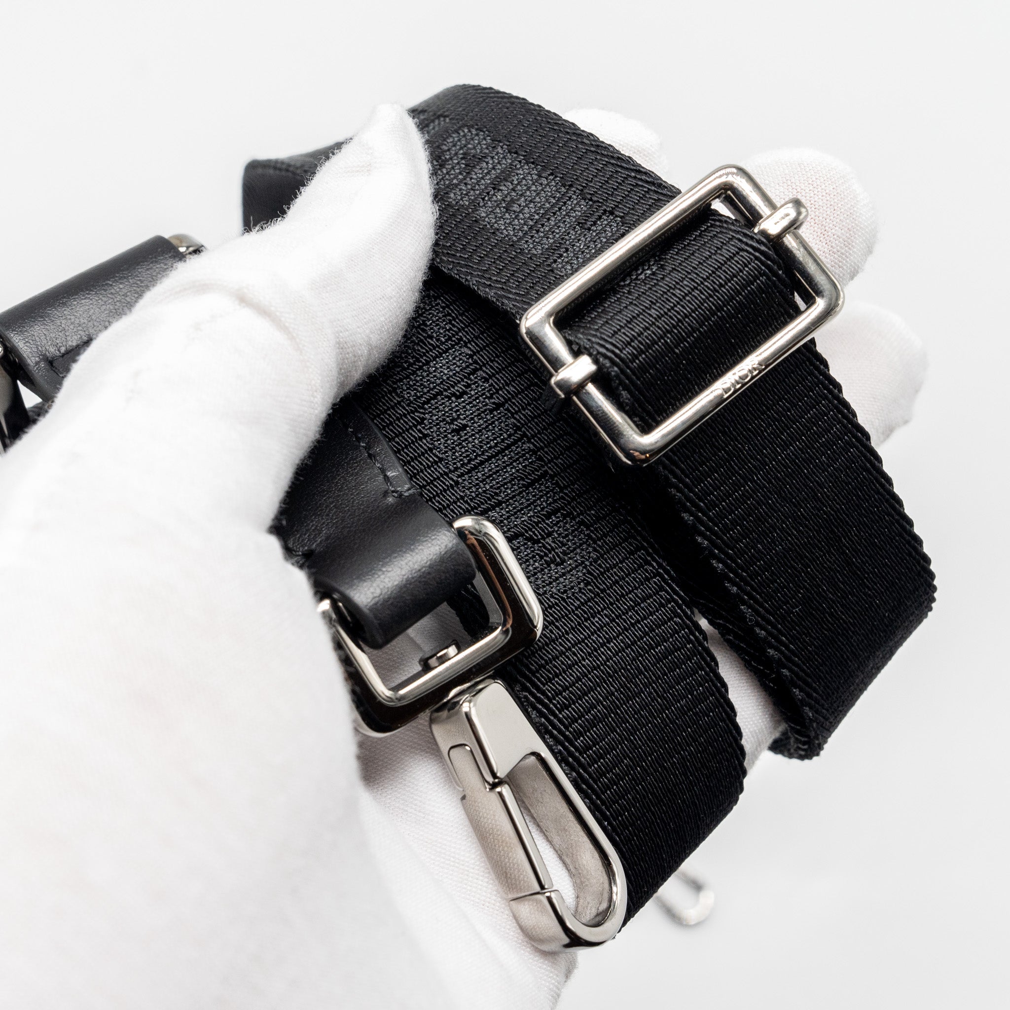 dior-homme-saddle-bag-cd-diamond-canvas-smooth-calfskin-navy-blue-shw