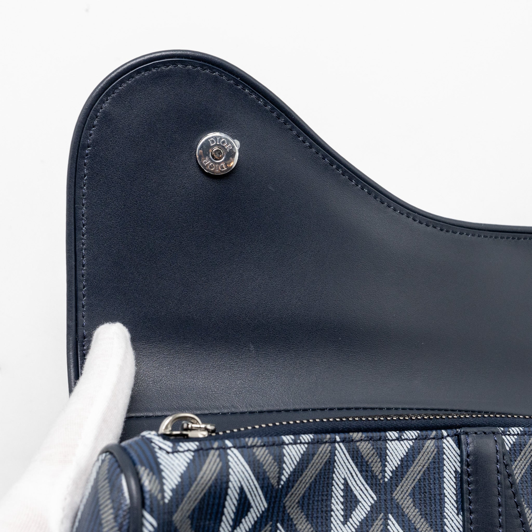 dior-homme-saddle-bag-cd-diamond-canvas-smooth-calfskin-navy-blue-shw