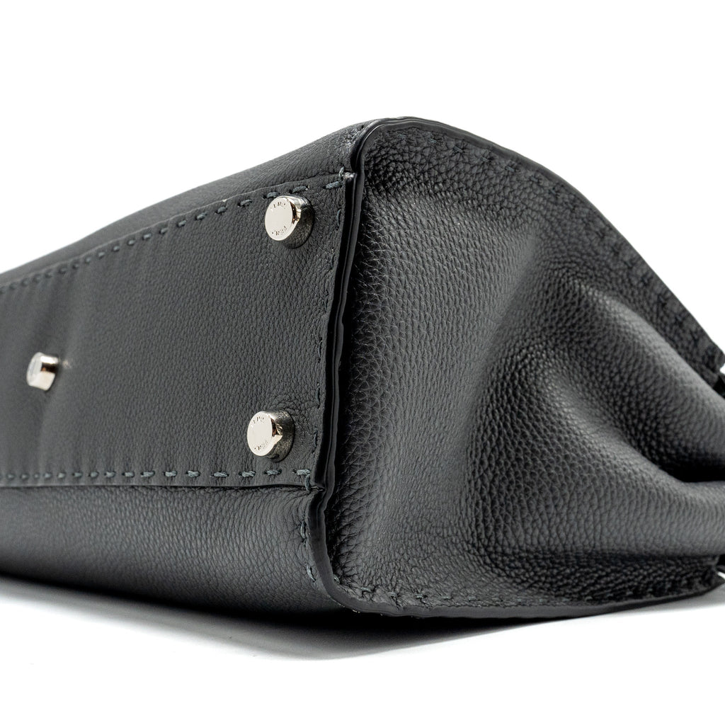 fendi-medium-peekaboo-bag-selleria-leather-black-shw