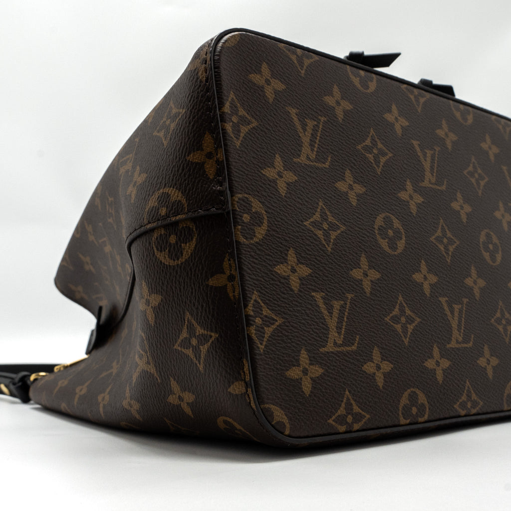 louis-vuitton-neonoe-monogram-canvas-black-ghw-1