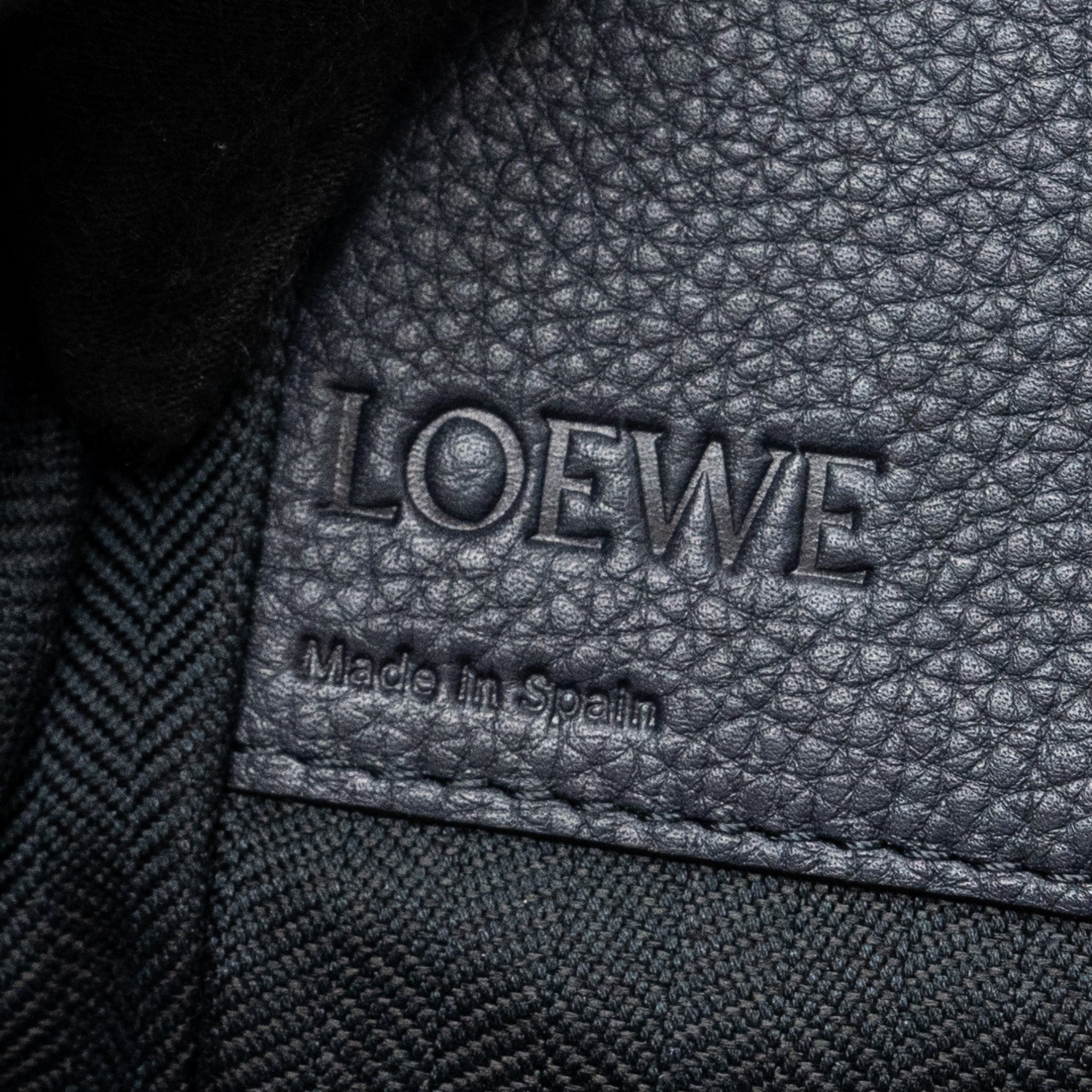 loewe-medium-hammock-bag-grained-calfskin-dark-blue-ghw