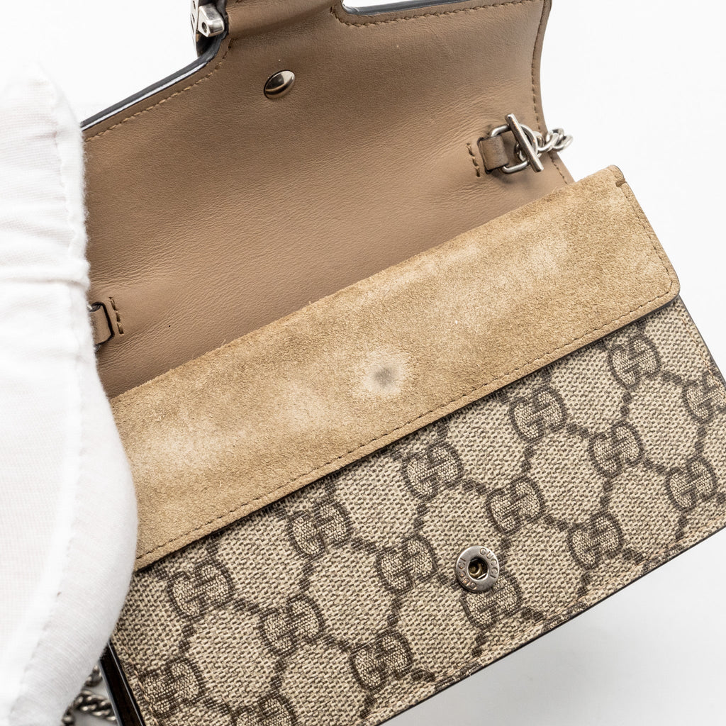 gucci-dionysus-gg-supreme-super-mini-bag-beige-2