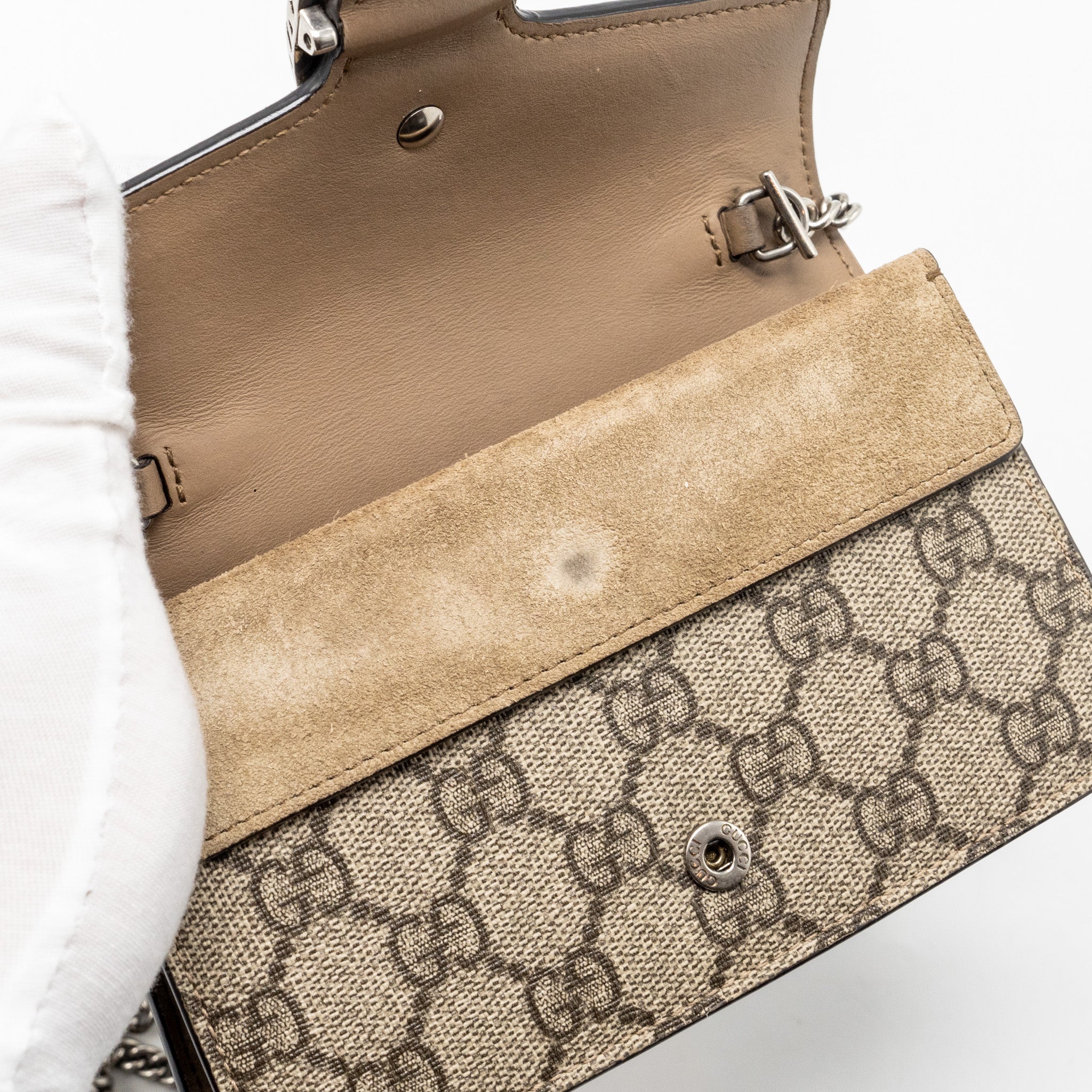 gucci-dionysus-gg-supreme-super-mini-bag-beige-2