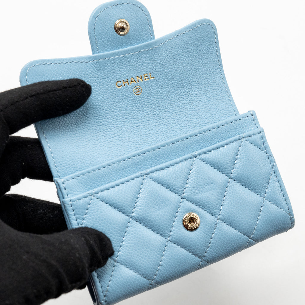 chanel-classic-flap-card-holder-caviar-blue-lghw-microchip-1