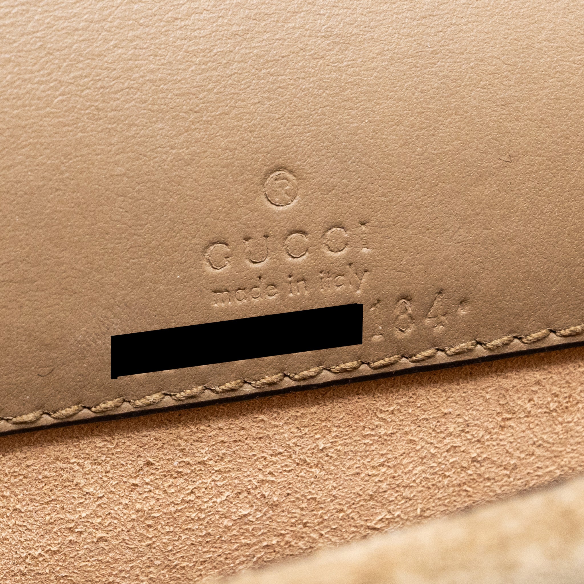 gucci-dionysus-gg-supreme-super-mini-bag-beige-2