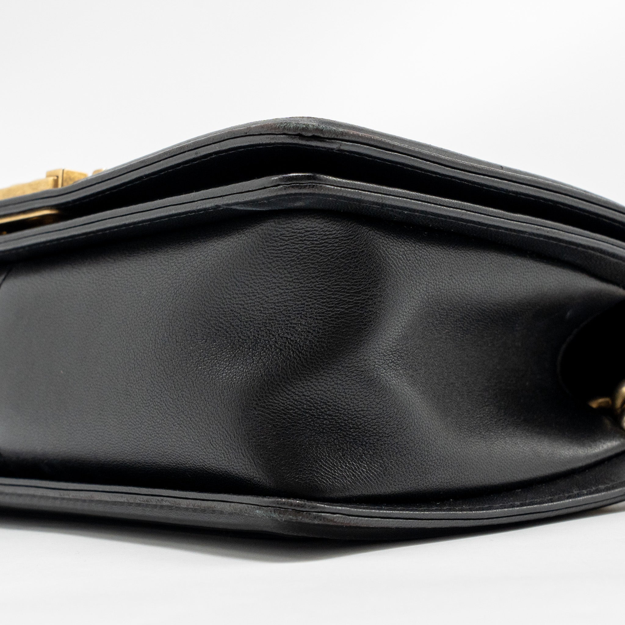 chanel-medium-boy-bag-lambskin-black-ghw-1