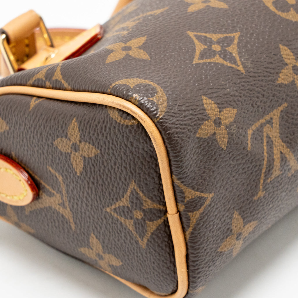louis-vuitton-nano-speedy-monogram-canvas-ghw-15