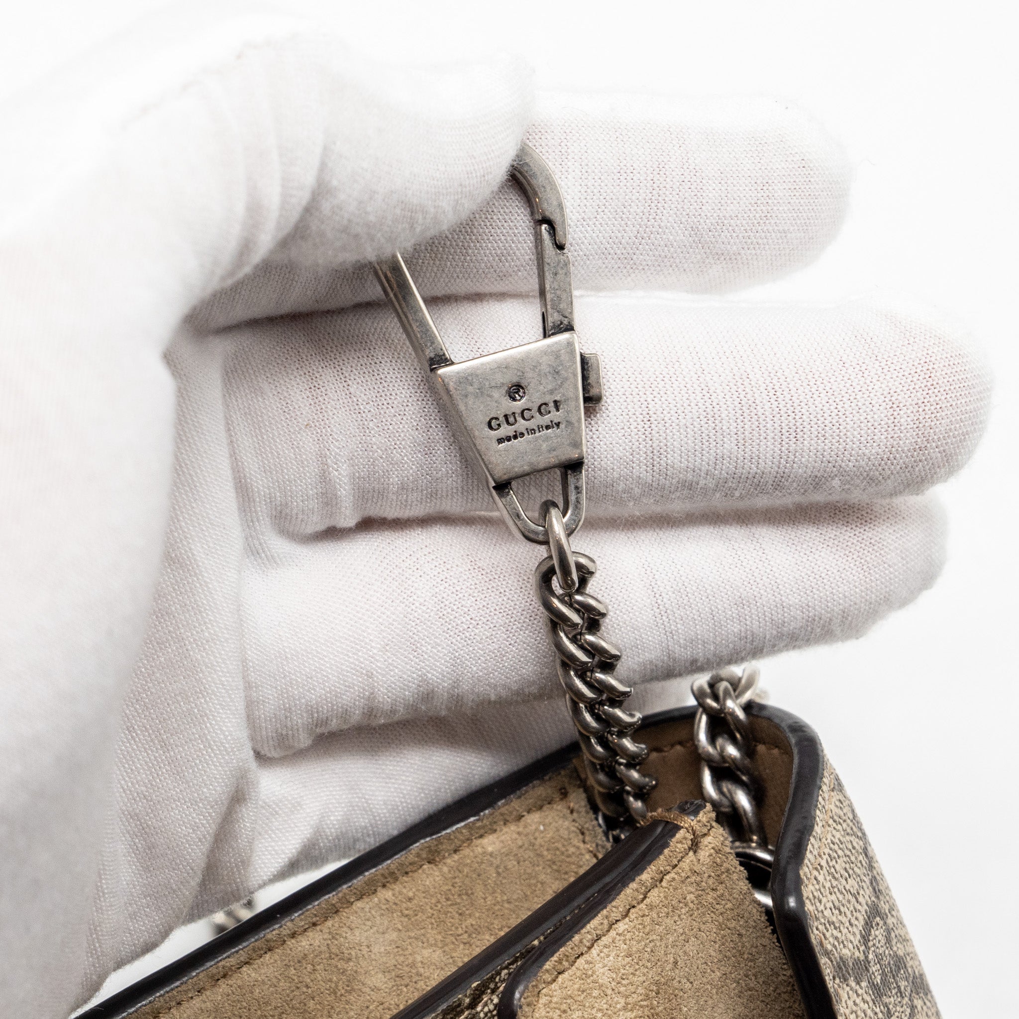 gucci-dionysus-gg-supreme-super-mini-bag-beige-2
