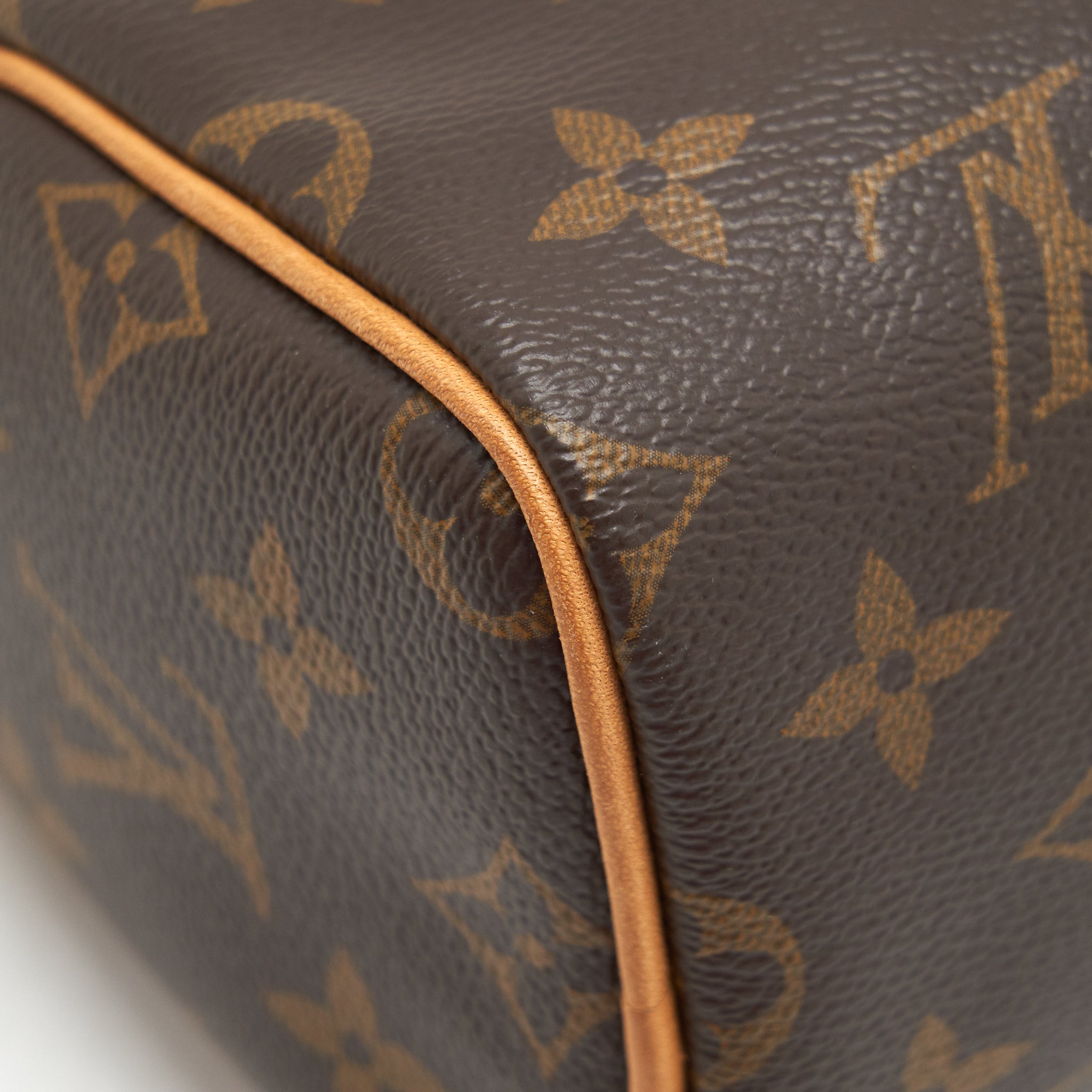louis-vuitton-nano-speedy-monogram-canvas-2