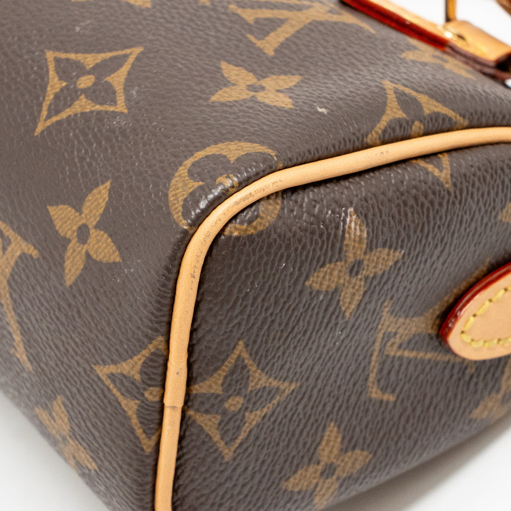 louis-vuitton-nano-speedy-monogram-canvas-ghw-15