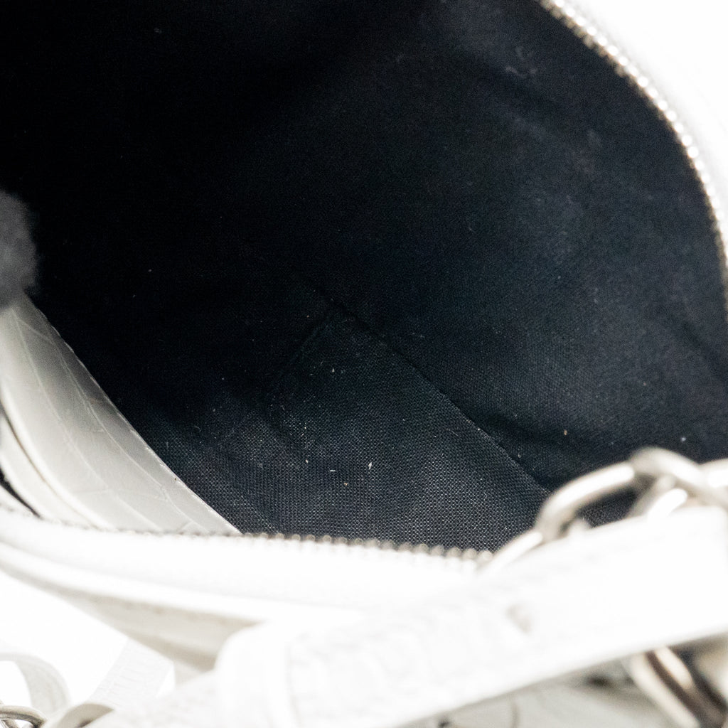 balenciaga-mini-le-cagole-shoulder-bag-croc-embossed-calfskin-white-shw