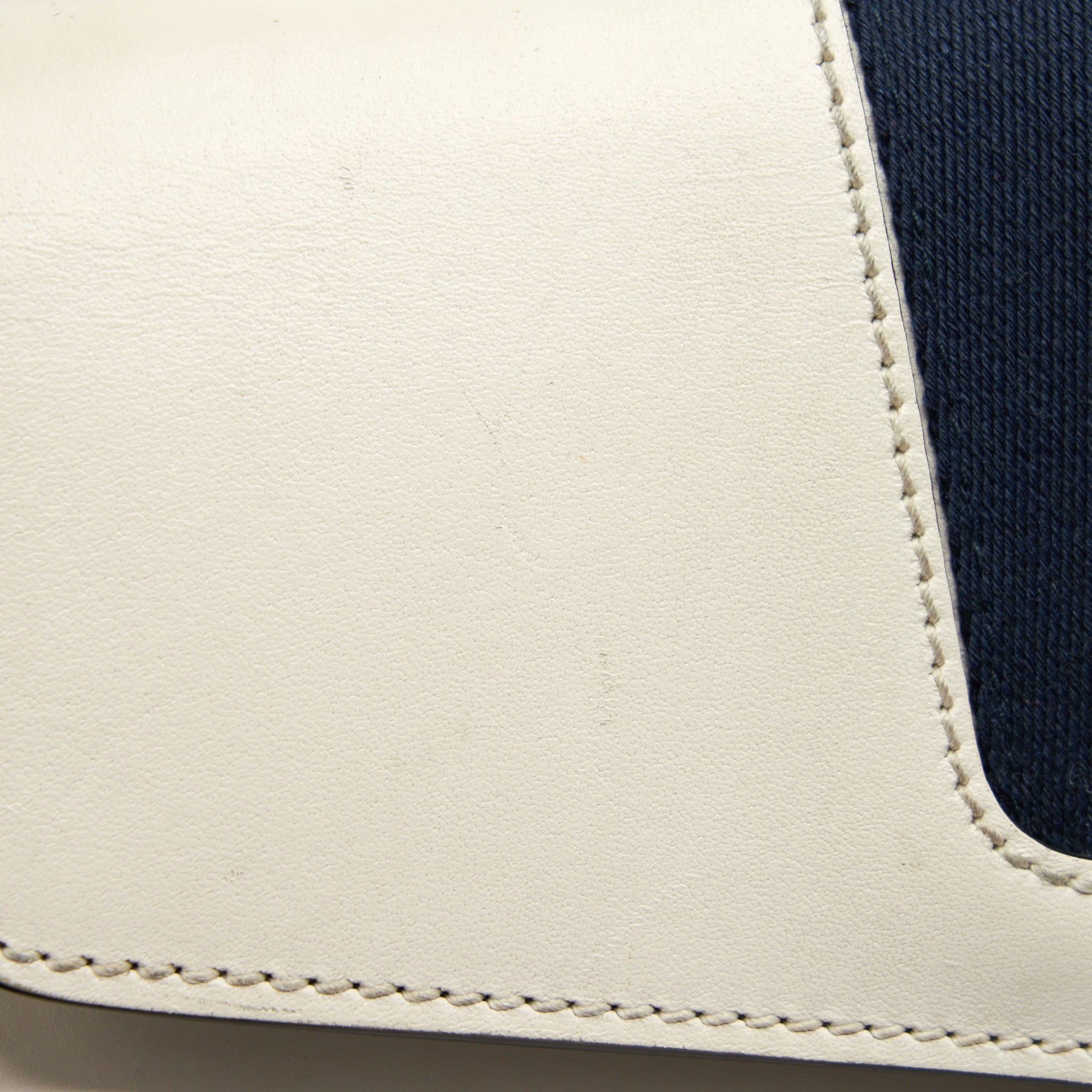 gucci-small-sylvie-bag-white-lghw